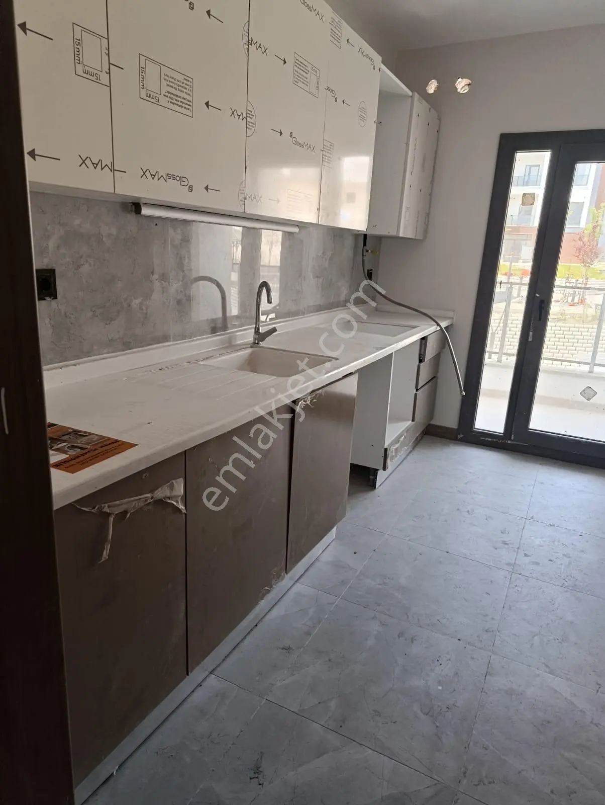Emek Emlak'tan İlimtepe Yeni Toki 2.etap Gk6 Blok Kiralık Daire K-3063