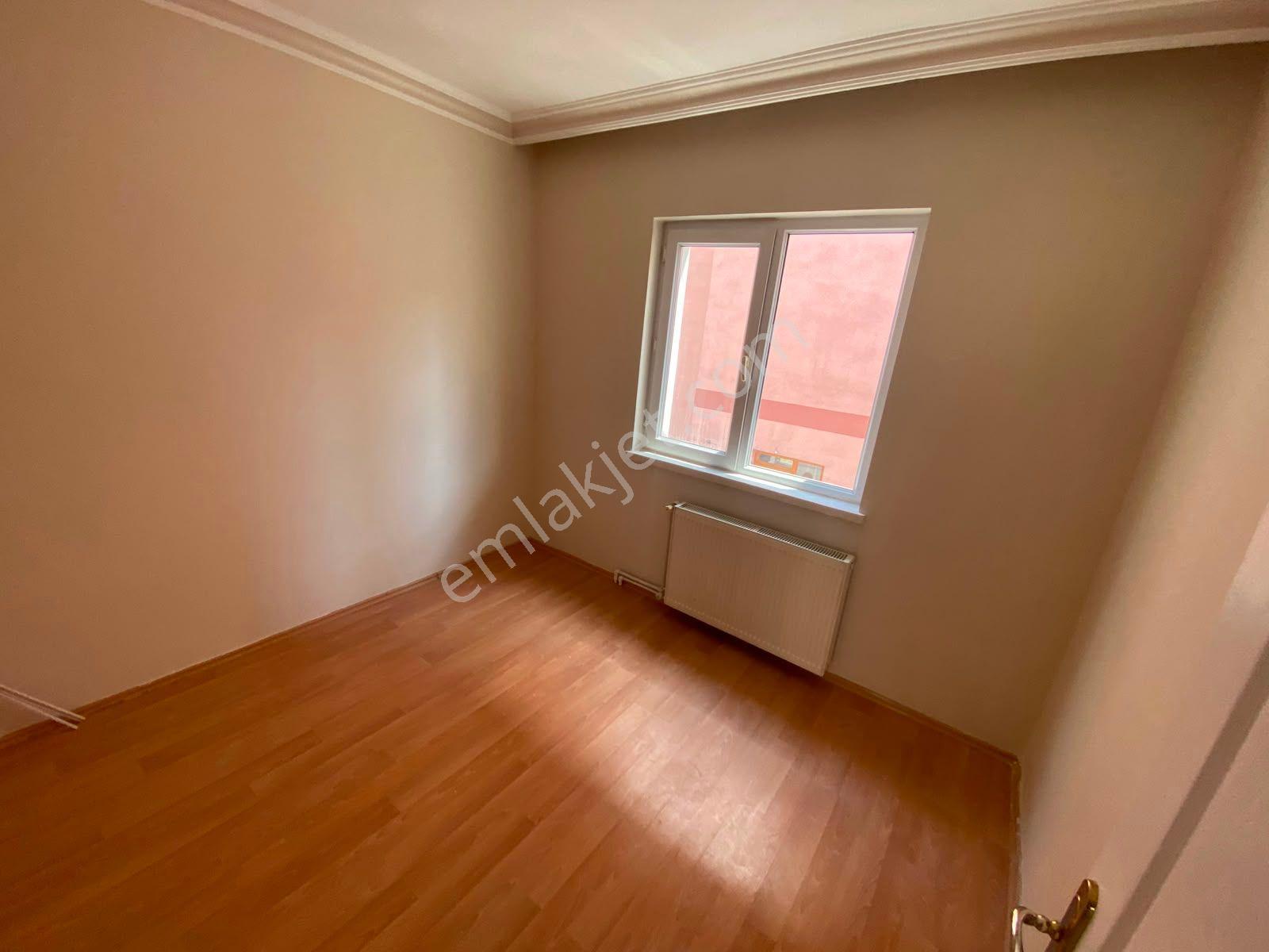 Es As Emlaktan Selçuklu Mh Katta Bağımsız Masrafsız Kiralık 3+1 Daire - Görsel 8