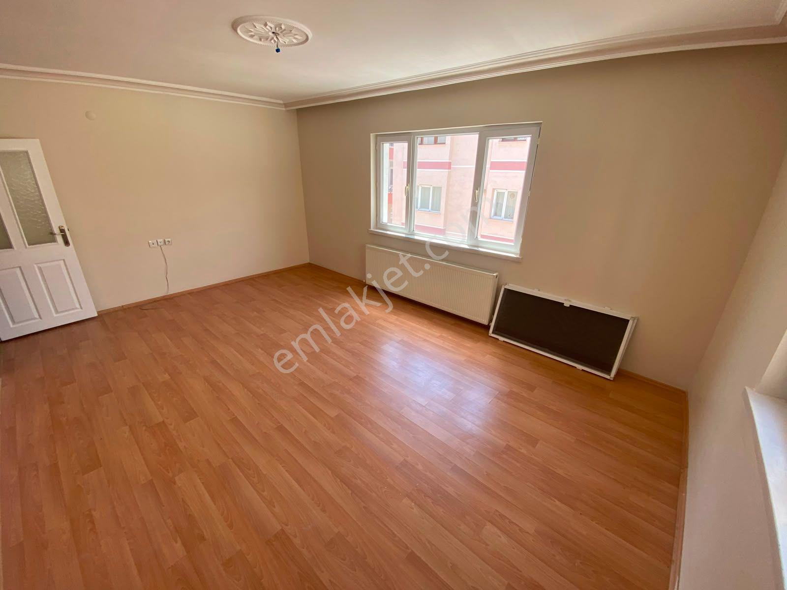 Es As Emlaktan Selçuklu Mh Katta Bağımsız Masrafsız Kiralık 3+1 Daire - Görsel 7