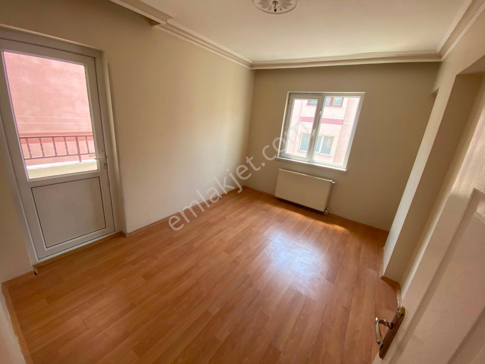 Es As Emlaktan Selçuklu Mh Katta Bağımsız Masrafsız Kiralık 3+1 Daire - Görsel 9