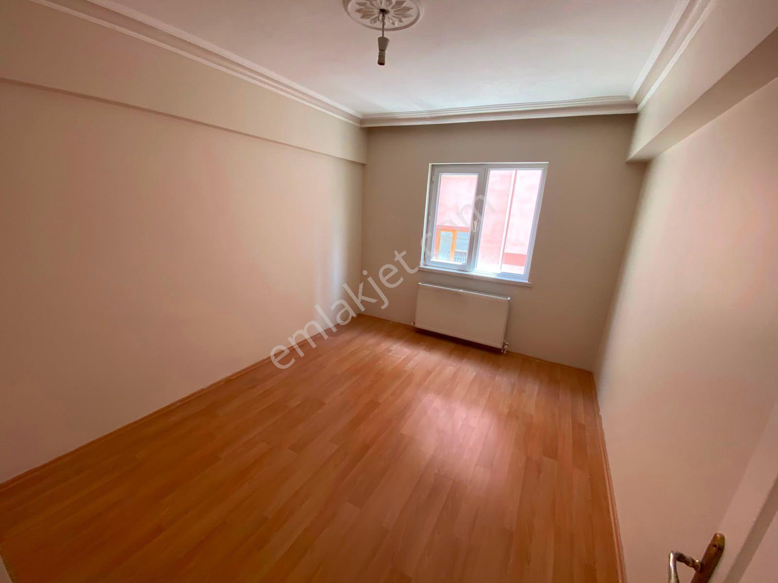 Es As Emlaktan Selçuklu Mh Katta Bağımsız Masrafsız Kiralık 3+1 Daire - Görsel 13