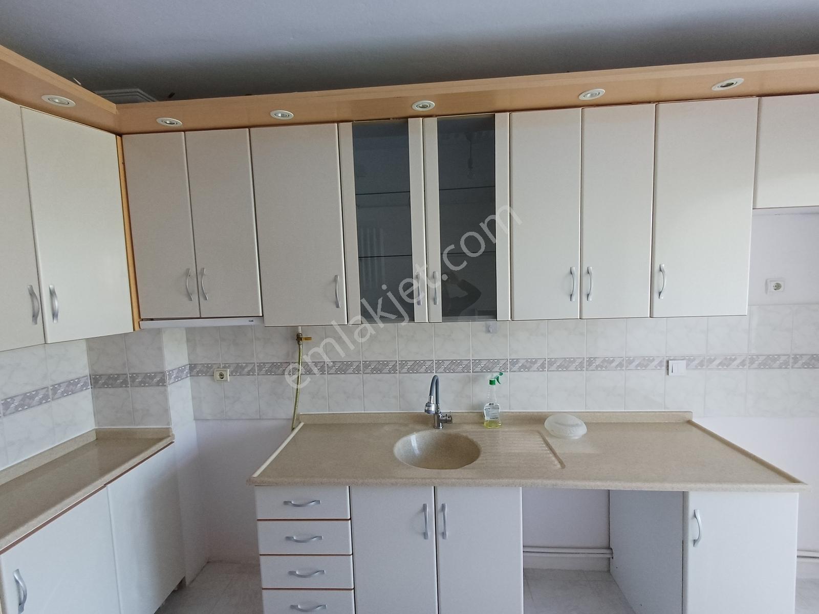 Adnan Menderes Te Maraton Sitesi'nde 3+1 Arakat Daire - Görsel 14