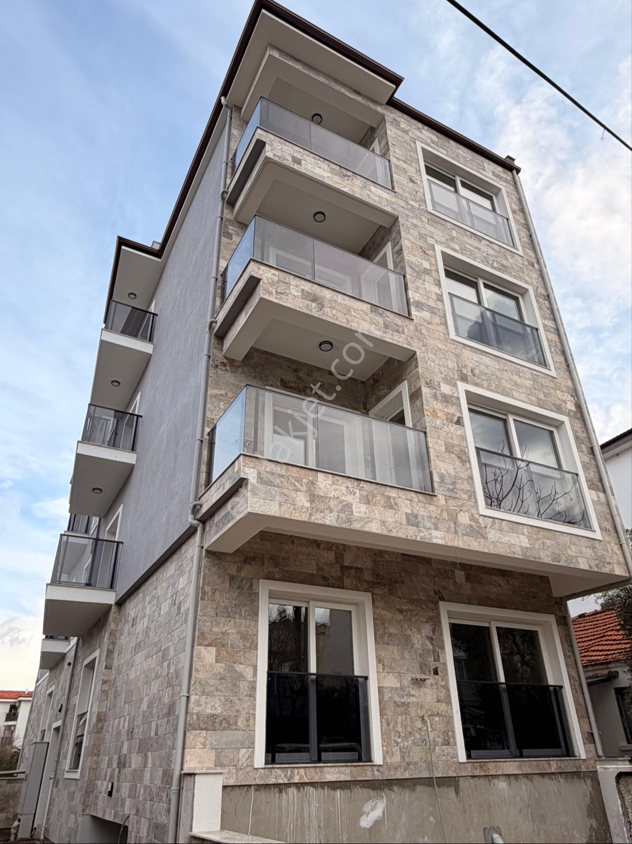 Kuşadası Güzelçamlı’da Oturuma Hazır Satılık 2+1 Yazlık Daire - Görsel 2