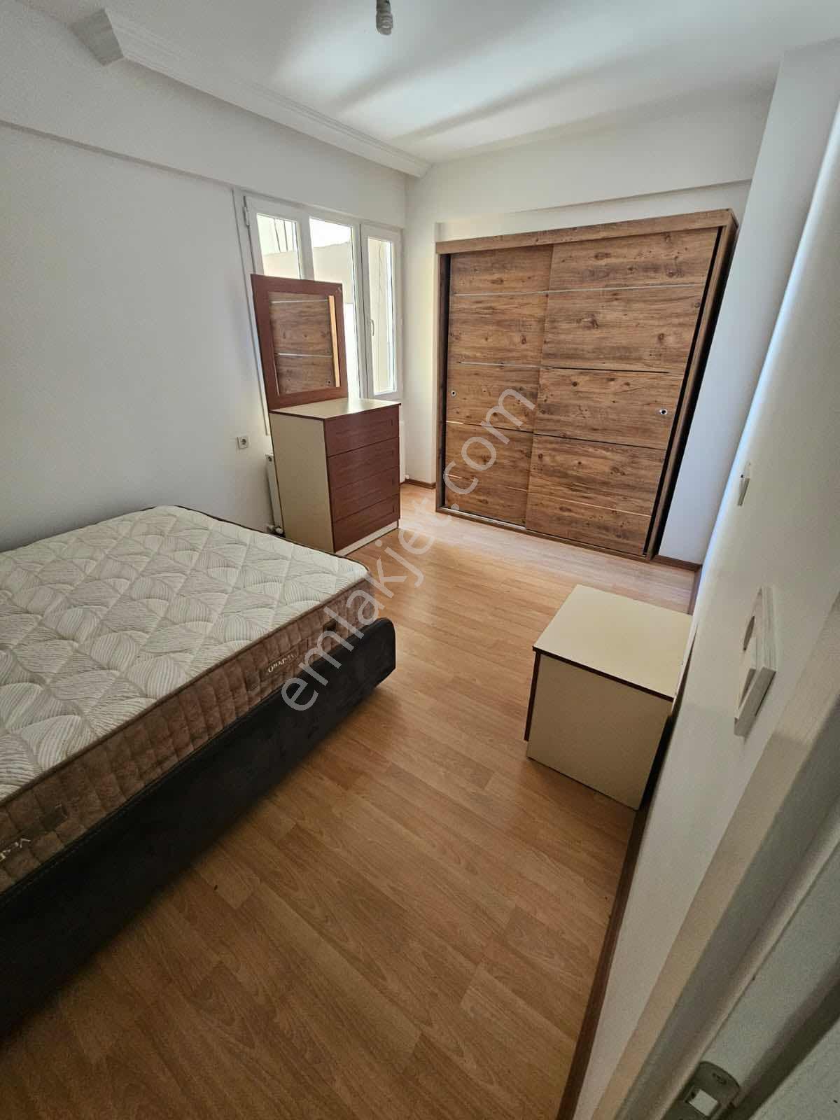Atatürk Bulvarı'nda Komple Yeni Beyaz Eşyalı Kiralık 3+1 Daire - Görsel 7