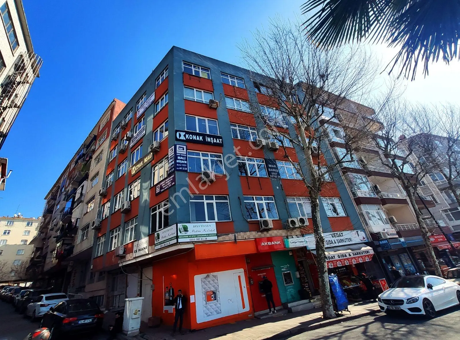 Bahçelievler Belediye Karşısı 180 M2 Atölye -depo