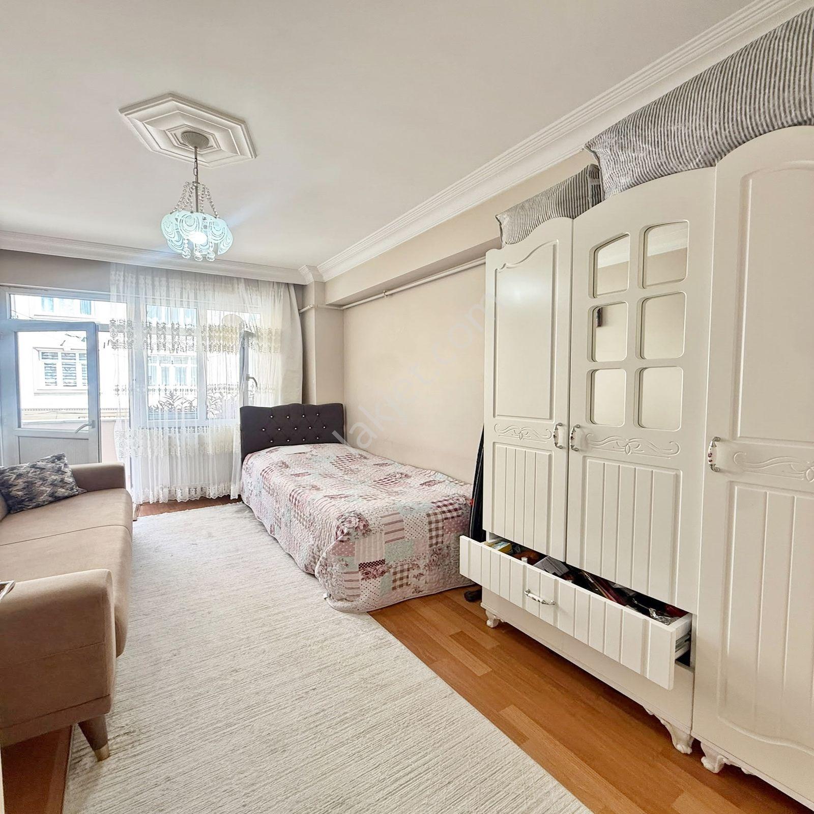 Esenyurt Çınar Mah. 2+1 100m2 Satılık Ara Kat 3.250.000 - Görsel 6