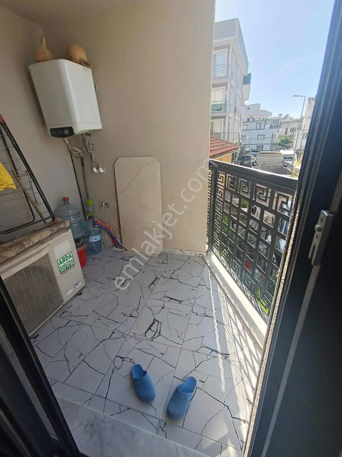 Kuşadası Davutlarda 2+1 Ara Kat Full Eşyalı Satılık Daire - Görsel 21