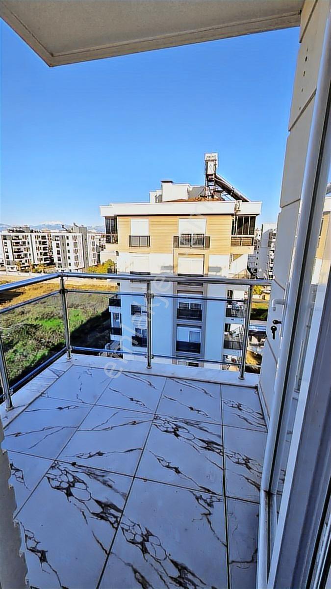 Göksu Mahallesinde 6.katta Asansörlü 2+1 85m² Kiralık Daire - Görsel 2
