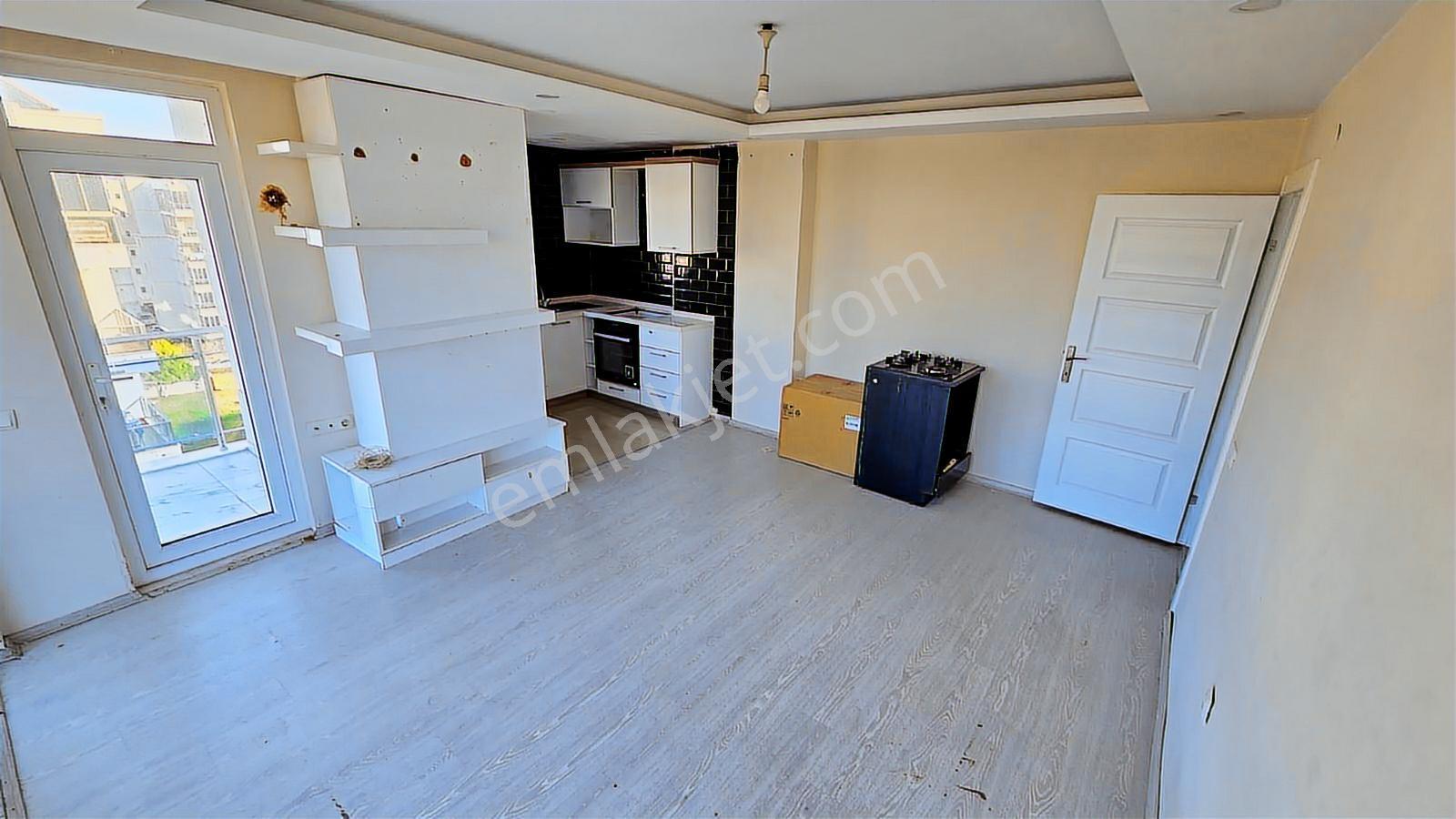 Göksu Mahallesinde 6.katta Asansörlü 2+1 85m² Kiralık Daire - Görsel 8