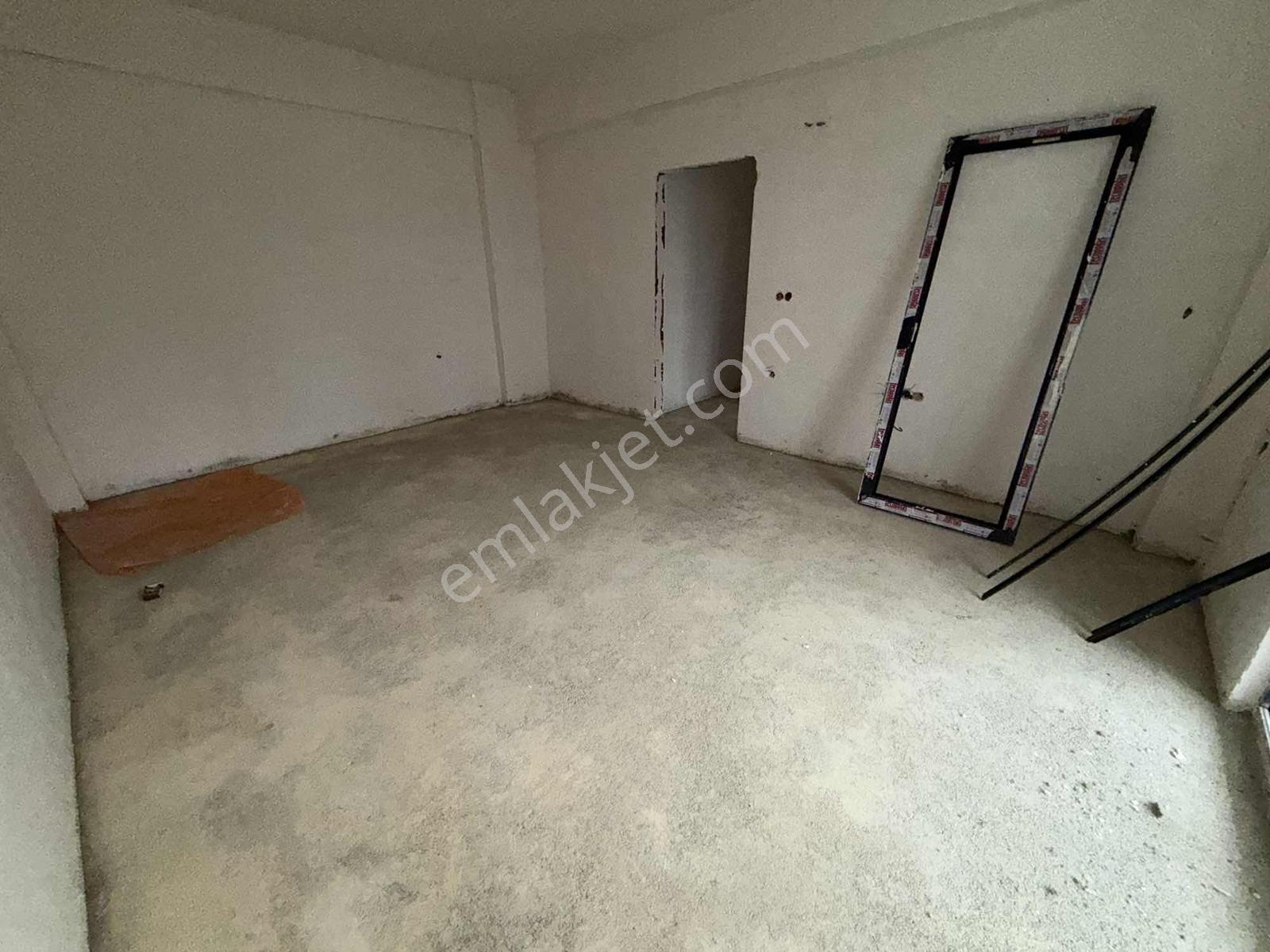 Yağmur Emlaktan Her Yere Yakın Önü Full Açık Ara Kat 2+1 Daire - Görsel 2