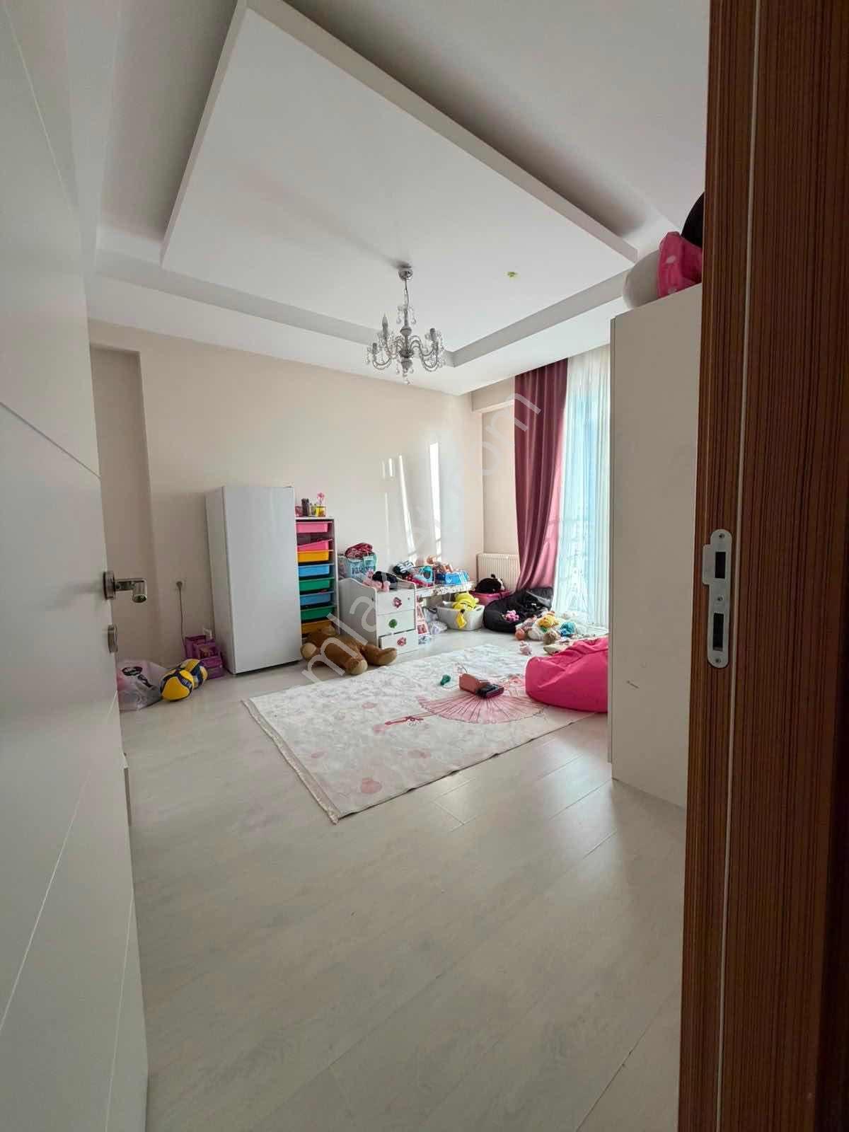 Otogar Arkası Satılık Lüks 4+1 Daire - Görsel 17