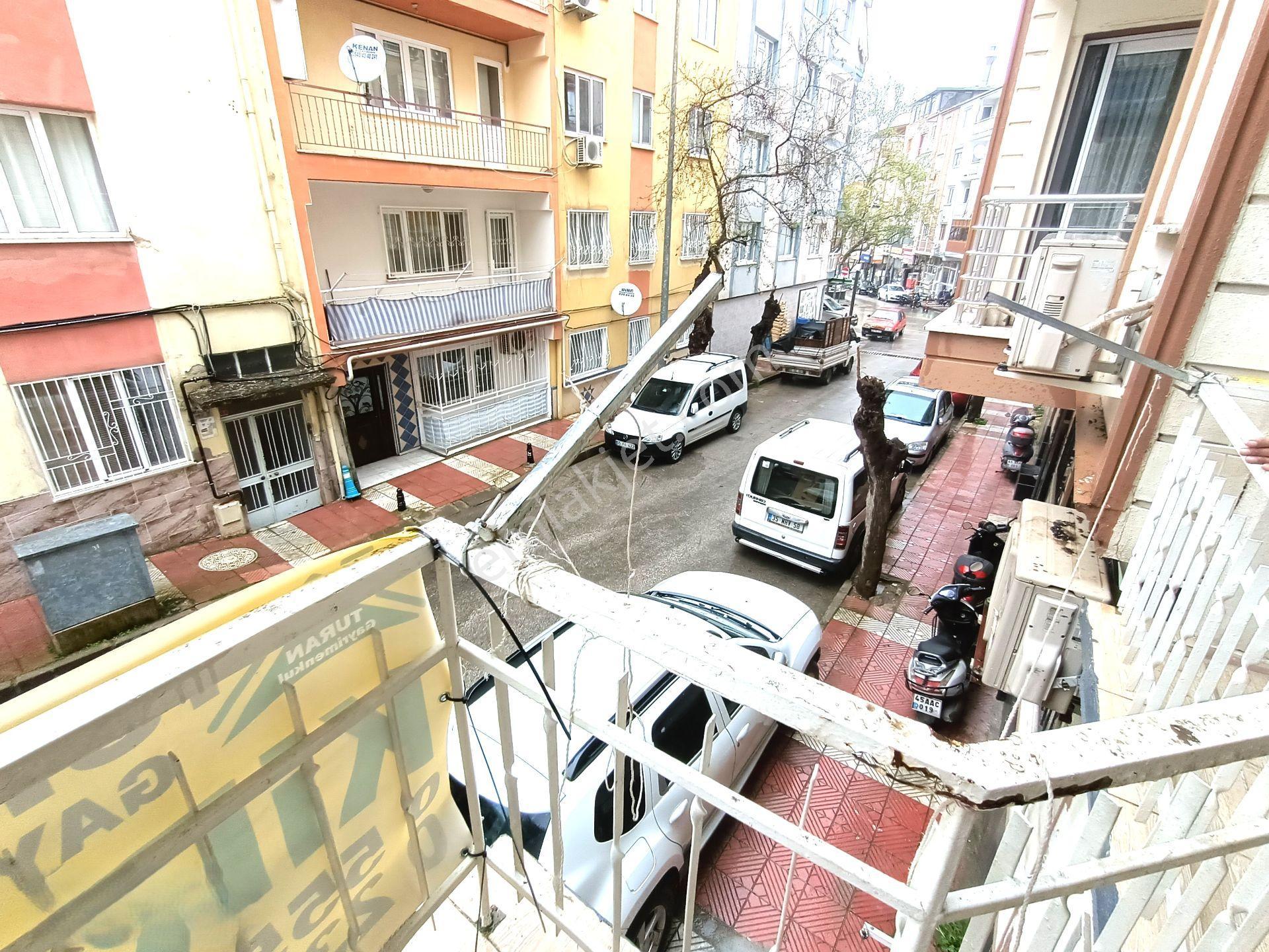 Okullara Ve Pazara Komşu, Masrafsız, Ferah 2+1 Kiralık - Görsel 19