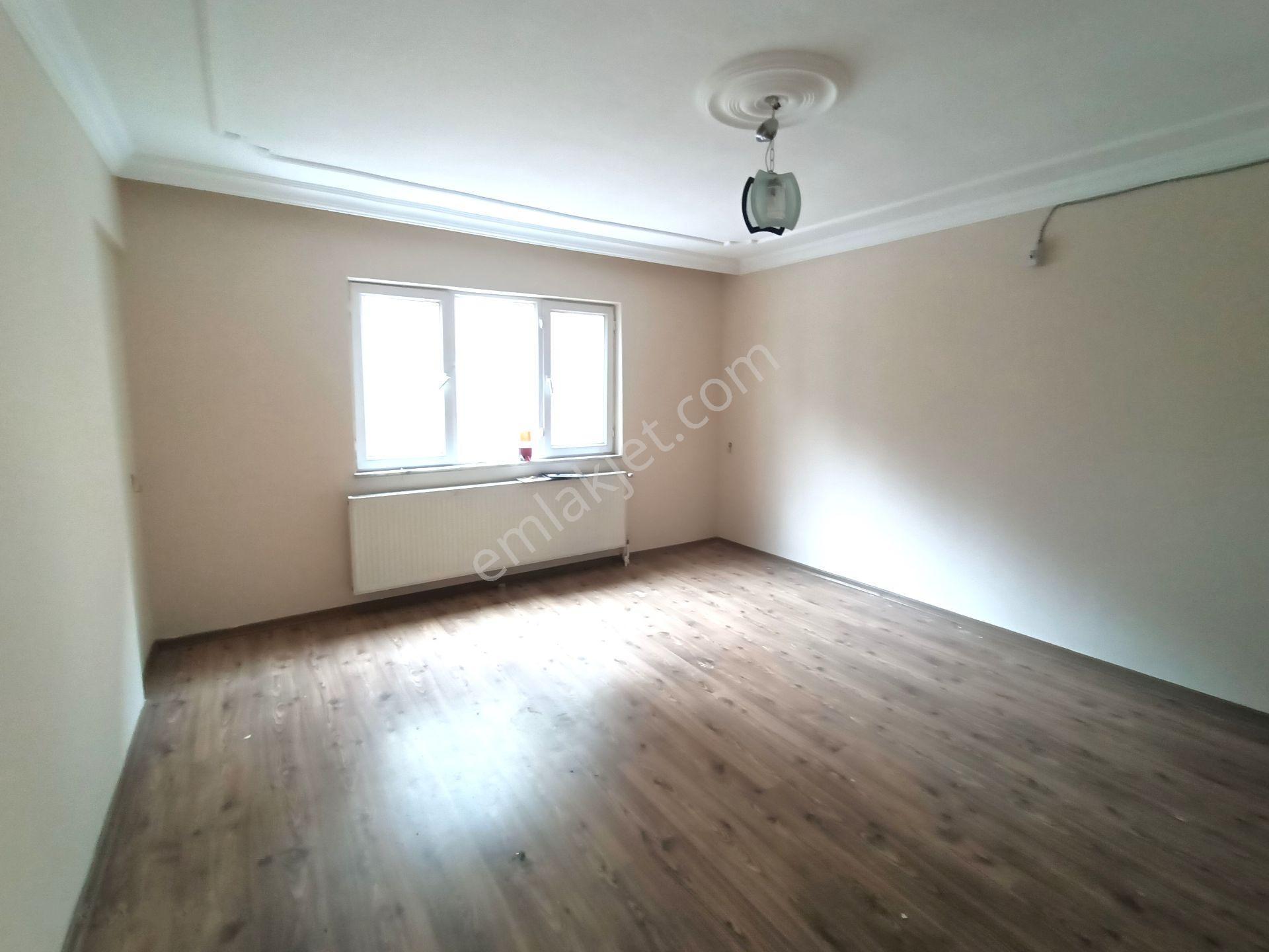 Okullara Ve Pazara Komşu, Masrafsız, Ferah 2+1 Kiralık - Görsel 4