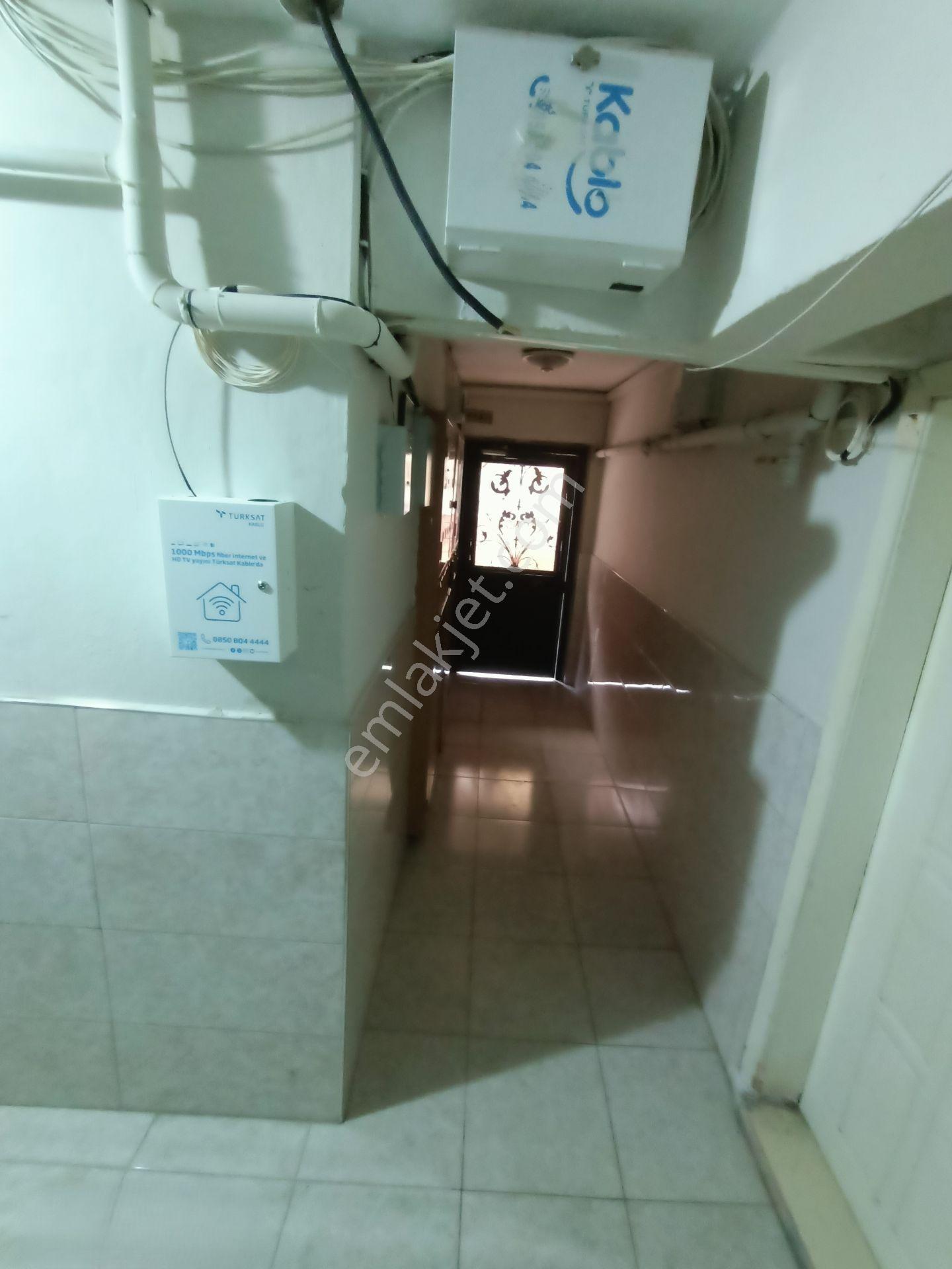Okullara Ve Pazara Komşu, Masrafsız, Ferah 2+1 Kiralık - Görsel 33