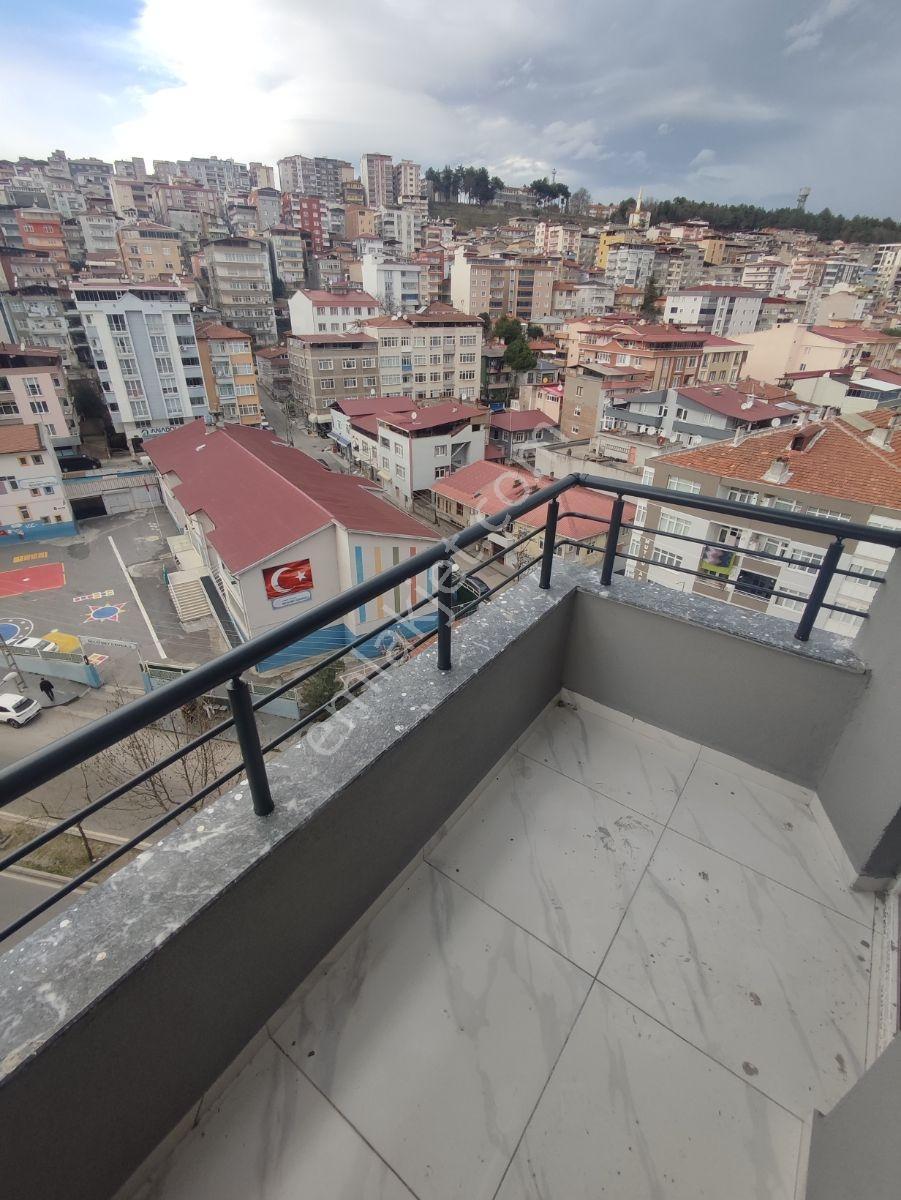 Truva Yağız'dan İlkadım Liman Mh Ebeveyn Banyolu Sıfır 3+1 Daire - Görsel 5
