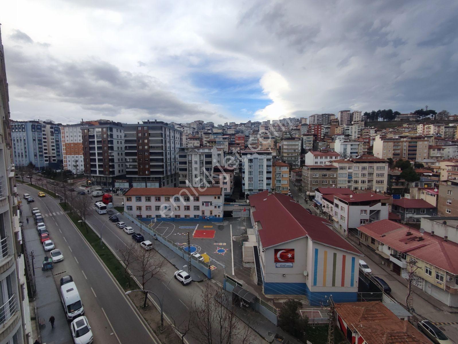 Truva Yağız'dan İlkadım Liman Mh Ebeveyn Banyolu Sıfır 3+1 Daire - Görsel 29