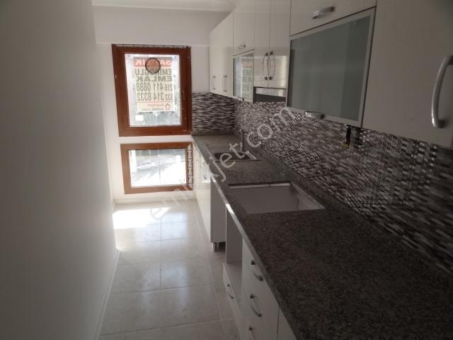 Ünalan Metro-metrobüs Yakını Genç Apt.satılık Daire 3+1,120m2. - Görsel 24