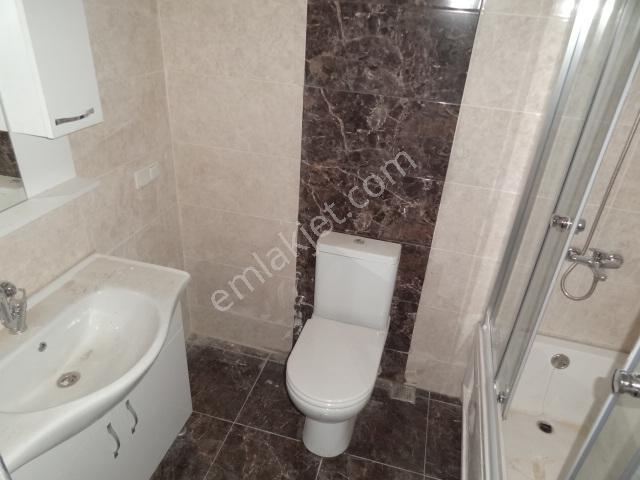 Ünalan Metro-metrobüs Yakını Genç Apt.satılık Daire 3+1,120m2. - Görsel 27