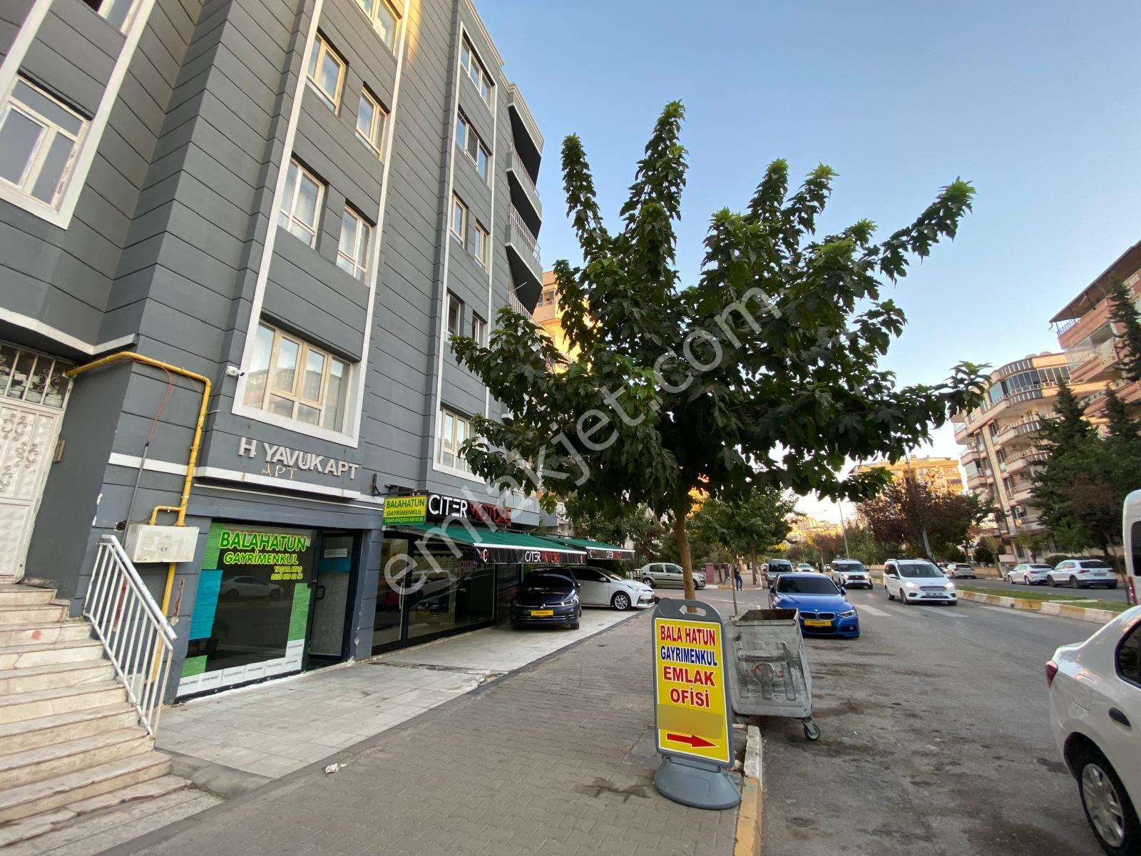 World İlkevim'den Şenevler'de Kiracılı Satılık 2 Dükkan Ve 1+1 - Görsel 9