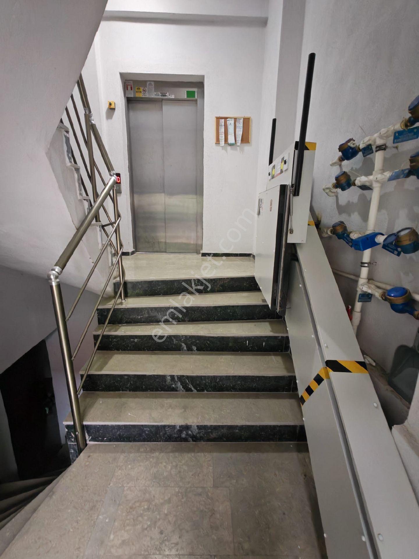 Balıkesir Altıeylül Sütlüce Mh Eşyalı Satılık 1+1 - Görsel 16