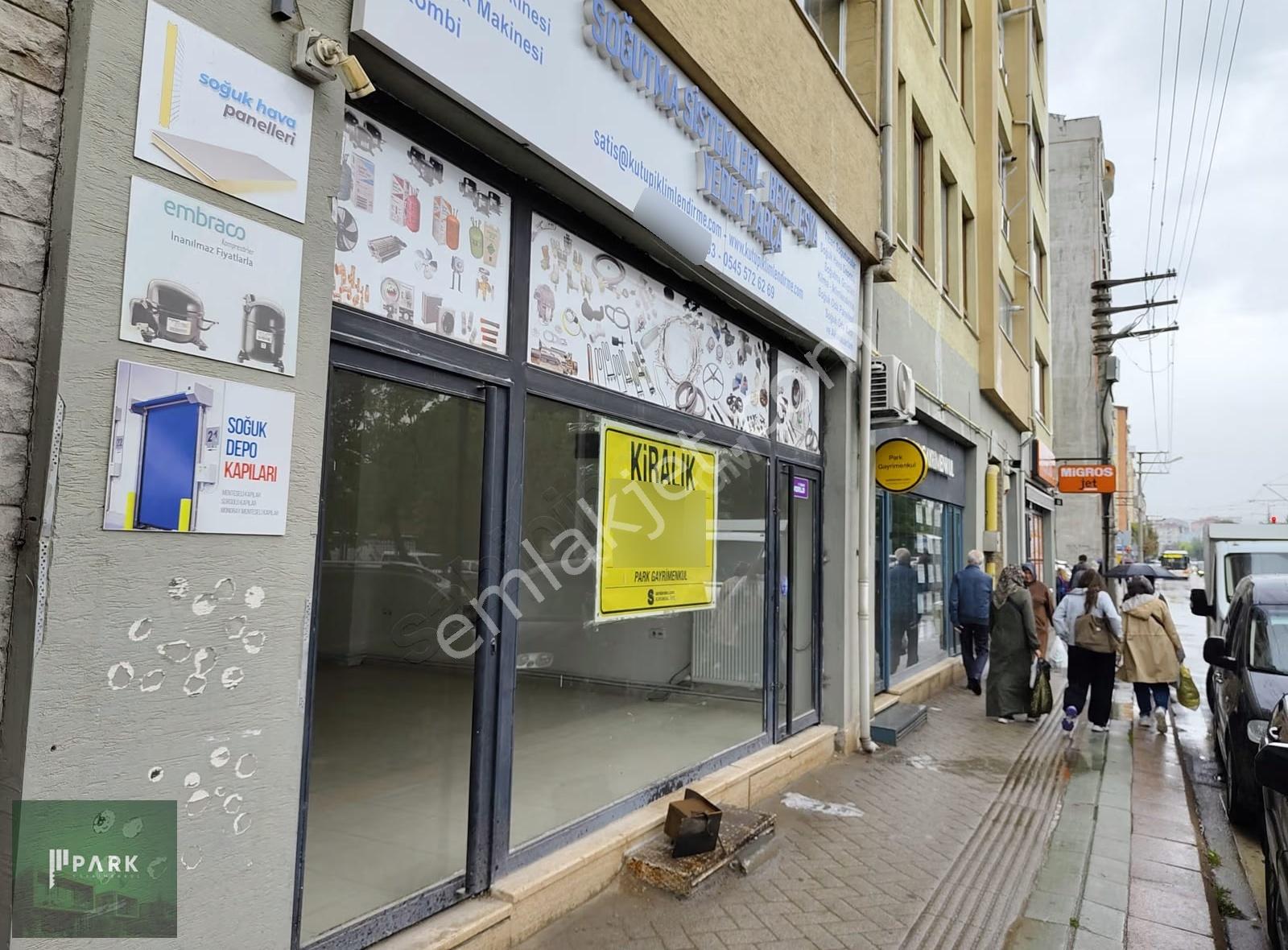 Park Gayrimenkulden İşlek Cadde Üzeri Kiralık 180 M2 Dükkan - Görsel 22