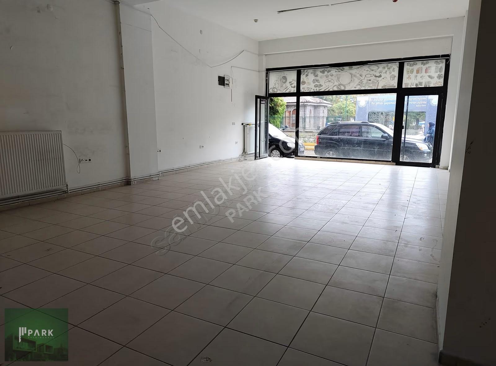 Park Gayrimenkulden İşlek Cadde Üzeri Kiralık 180 M2 Dükkan - Görsel 13