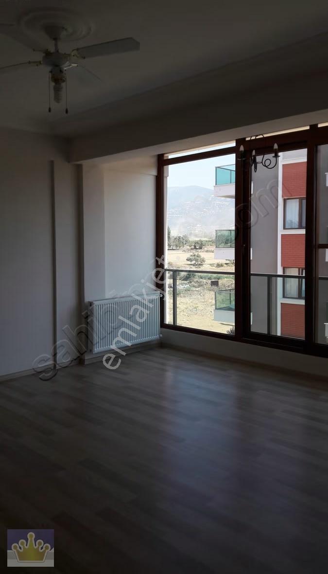 Ödemiş S.demirel Mah. Satılık Önü Açık Ara Kat Daire - Görsel 12