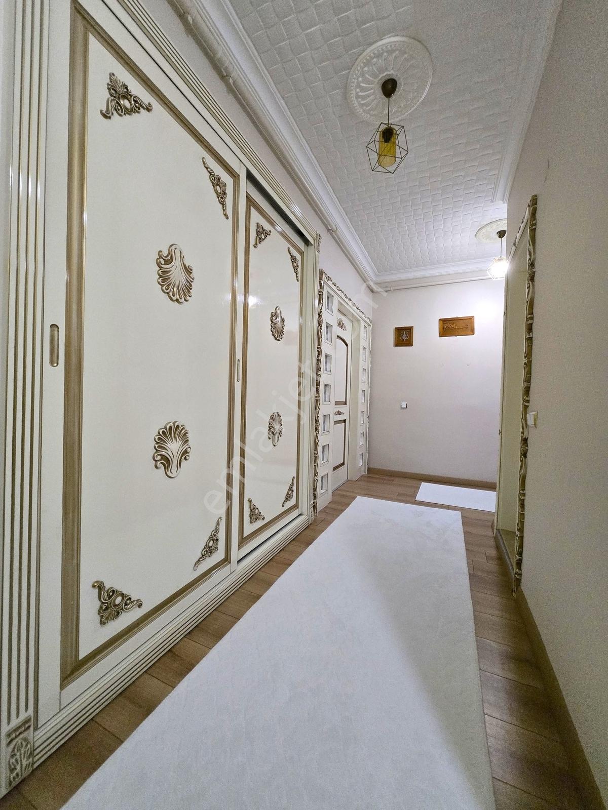 Garanti Emlak'tan - Saray Mimarisine Sahip - 145 M² Fırsat Daire - Görsel 26