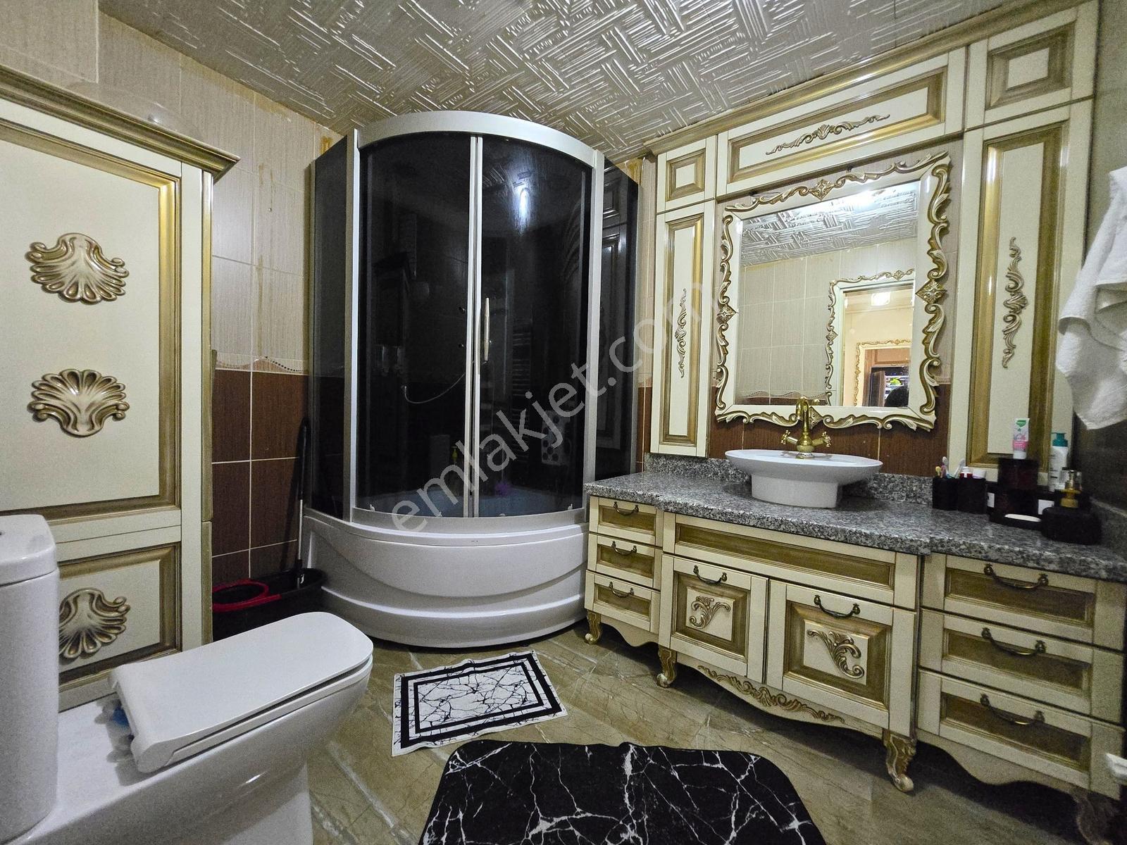 Garanti Emlak'tan - Saray Mimarisine Sahip - 145 M² Fırsat Daire - Görsel 28