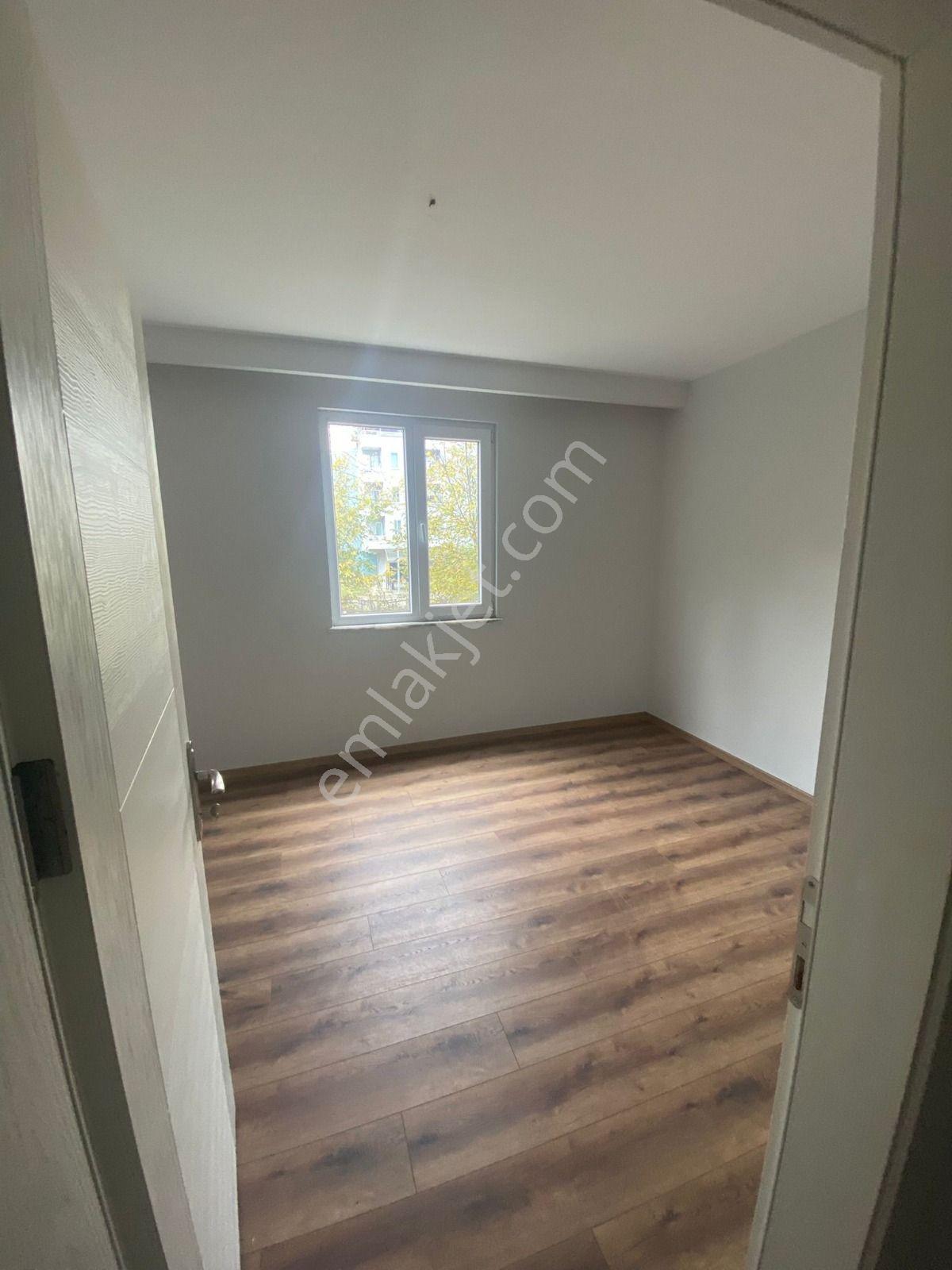 Site İçi Denize Yakın Kullanıma Hazır 1+1 Daire - Görsel 13