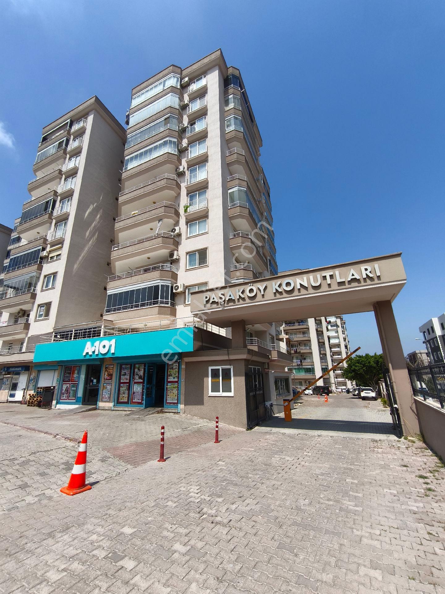 Paşaköy Konutlarında Satılık 3+1 Daire