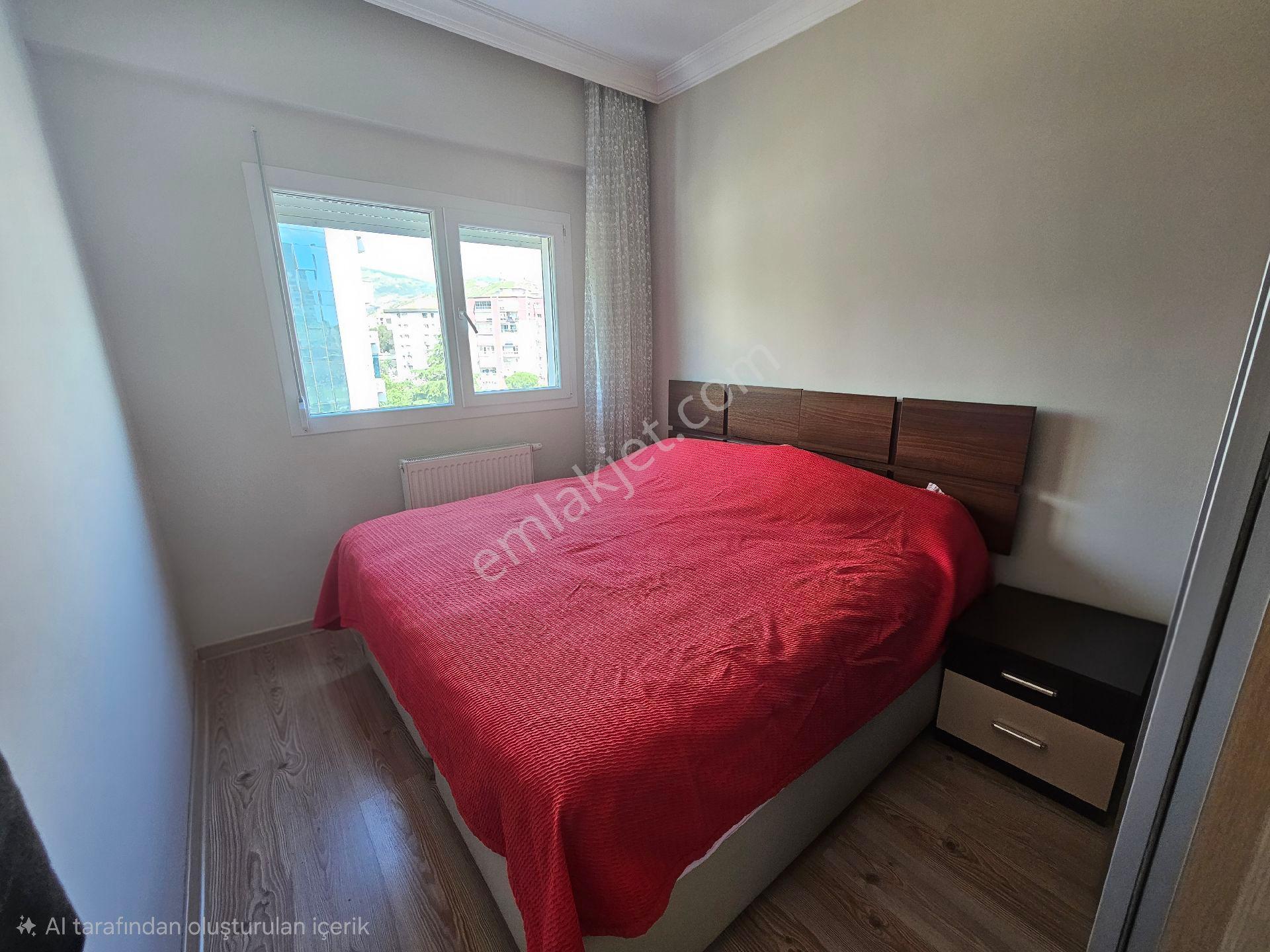 Örnekköy'de Havuzlu Site İçerisinde, Çok Az Kullanılmış, Ebeveyn Banyolu 3+1 Satılık Daire - Görsel 10