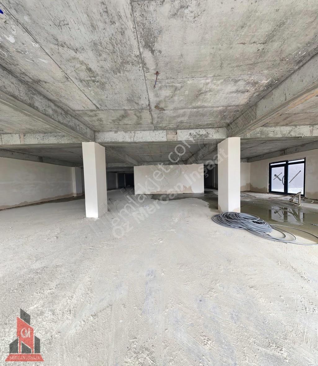 Taşoluk' Da Ziya Gökalp Caddesinde Önü Açık Kiralık Dükkan - Görsel 27