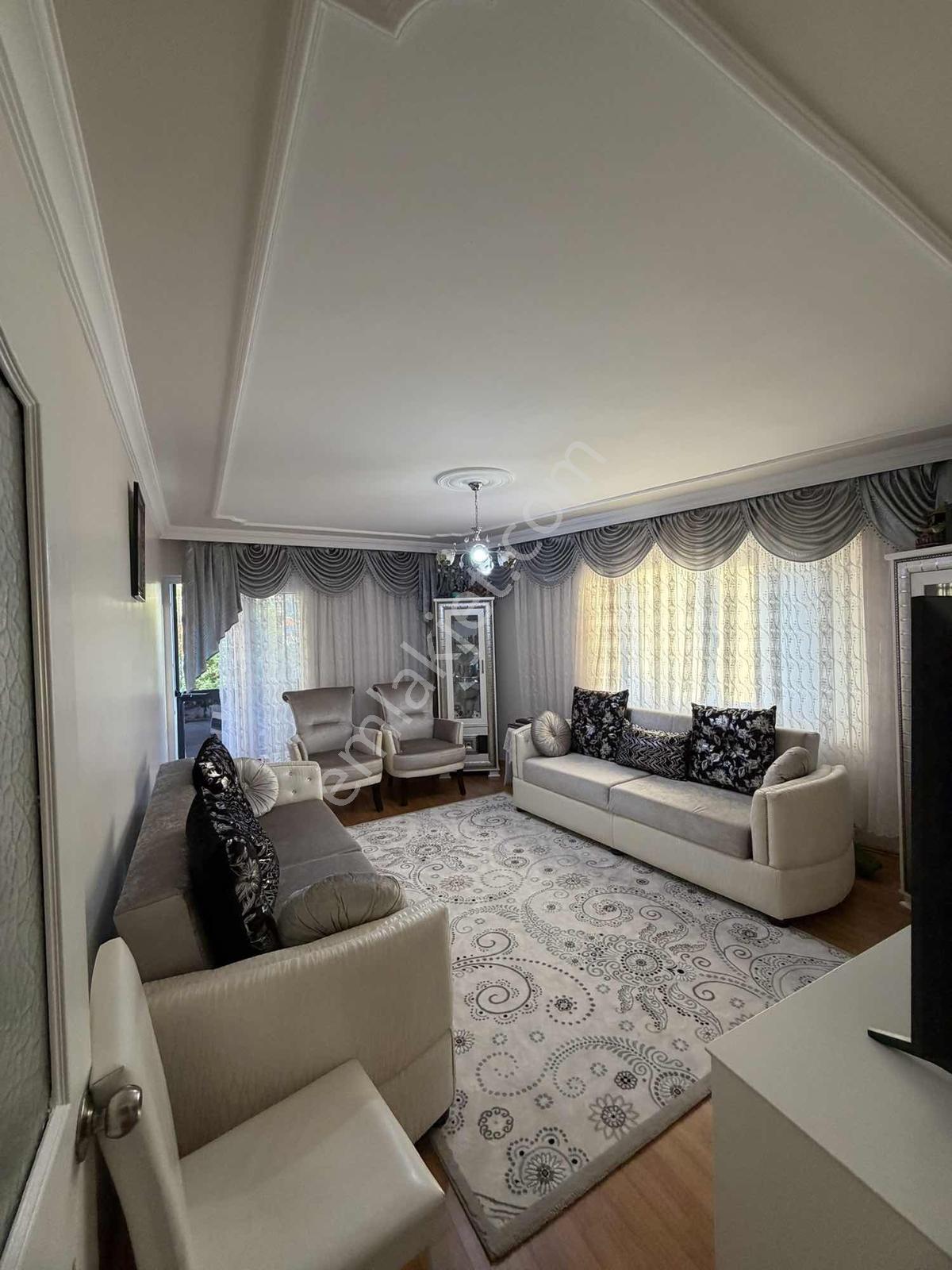 Emlak Center'dan Yeni Mahalle'de Kiralık 3+1 Kapalı Mutfak Daire - Görsel 4
