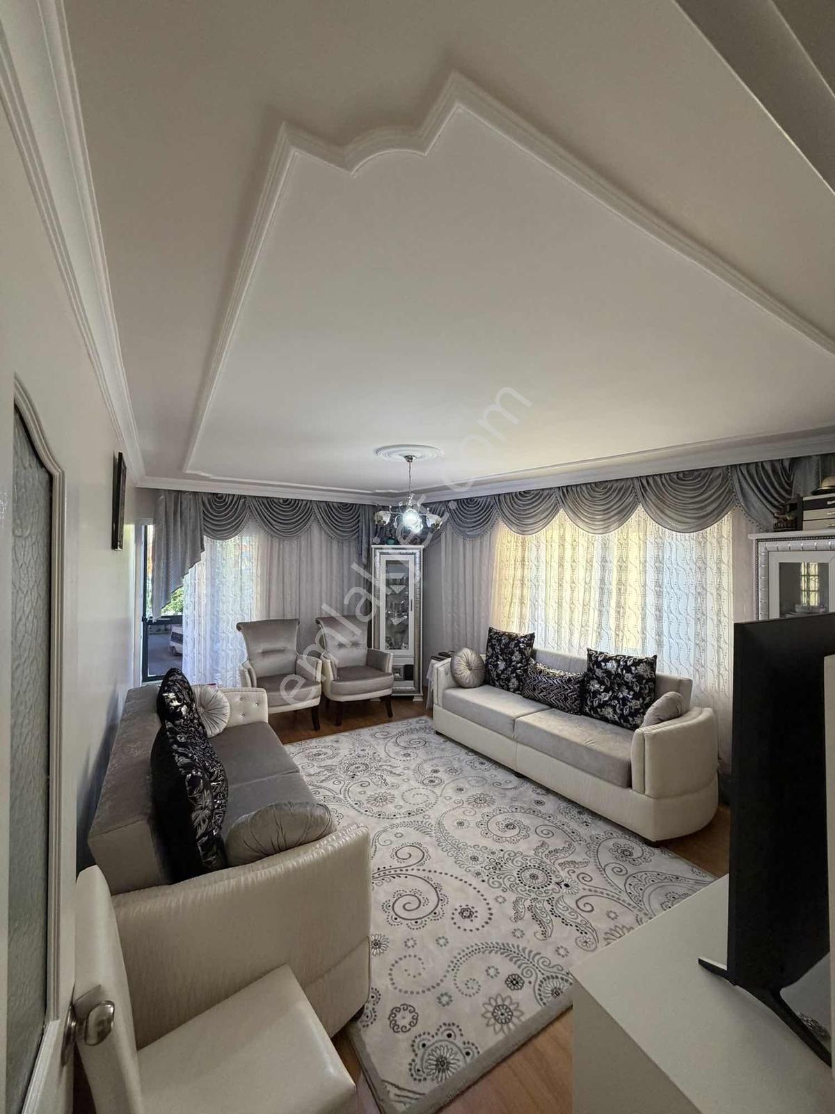 Emlak Center'dan Yeni Mahalle'de Kiralık 3+1 Kapalı Mutfak Daire - Görsel 5