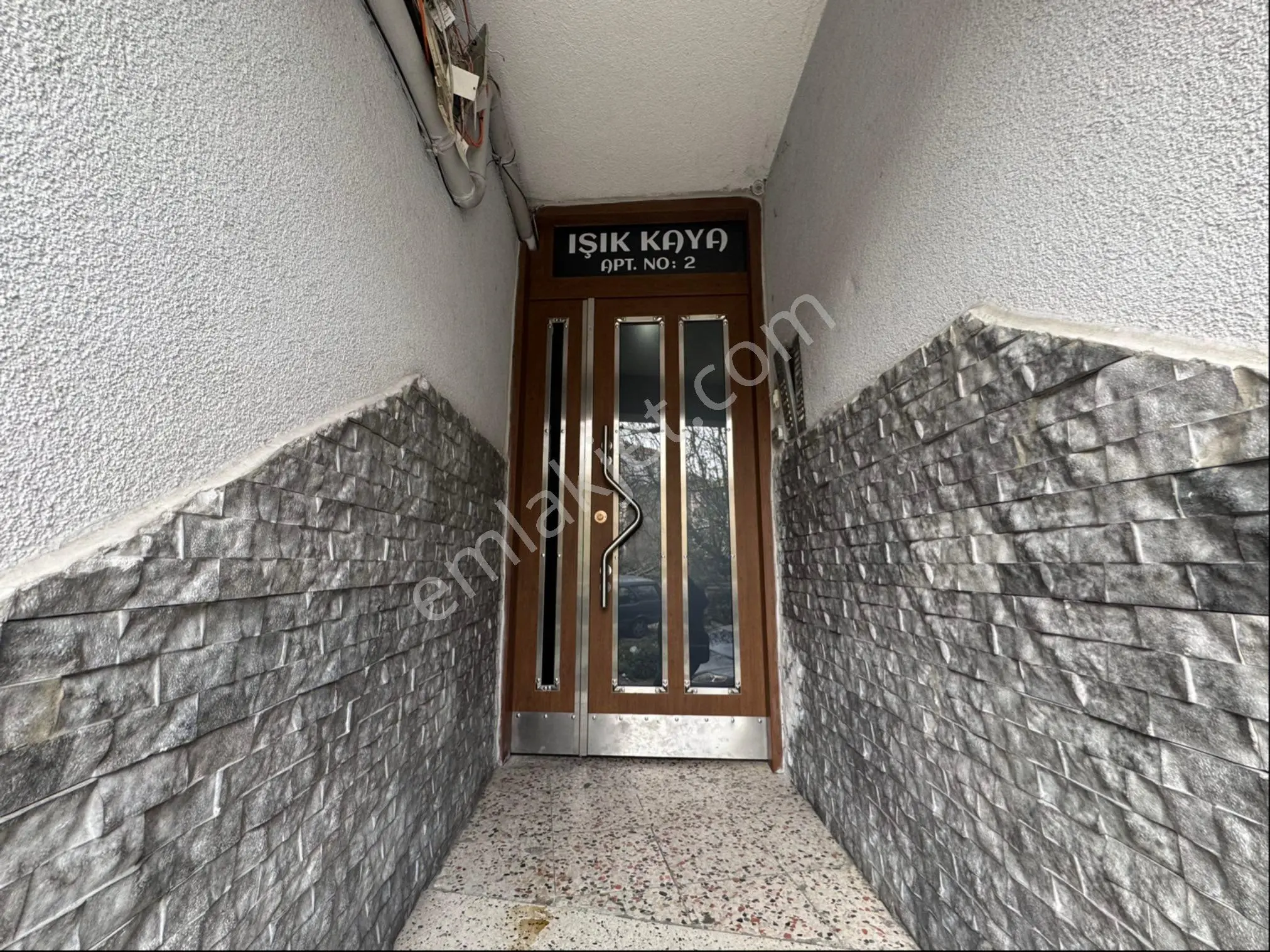 Kasımpaşada Satılık 2+1 Dekorasyonlu Daire - Görsel 2