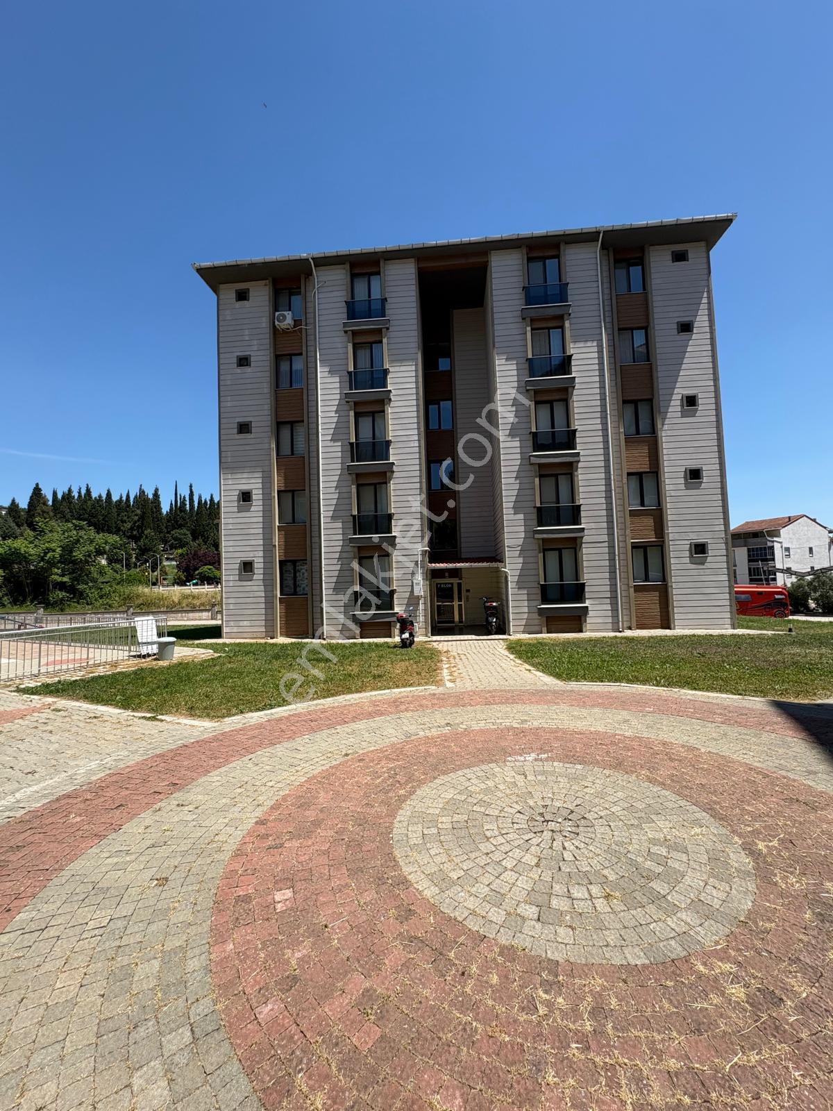 Biga Cumhuriyet Mahallesi Mina Kent Sitesi’nde Satılık Daire 3+1 - Görsel 3