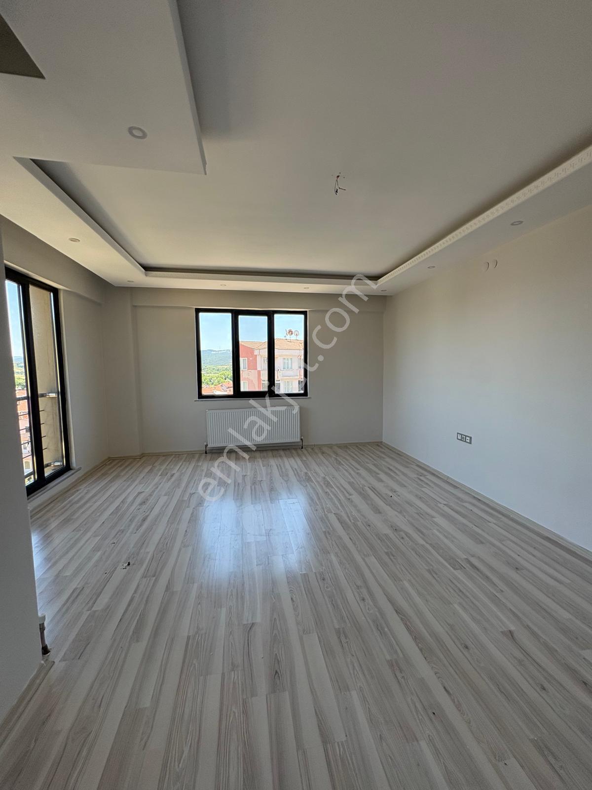 Biga Cumhuriyet Mahallesi Mina Kent Sitesi’nde Satılık Daire 3+1 - Görsel 16