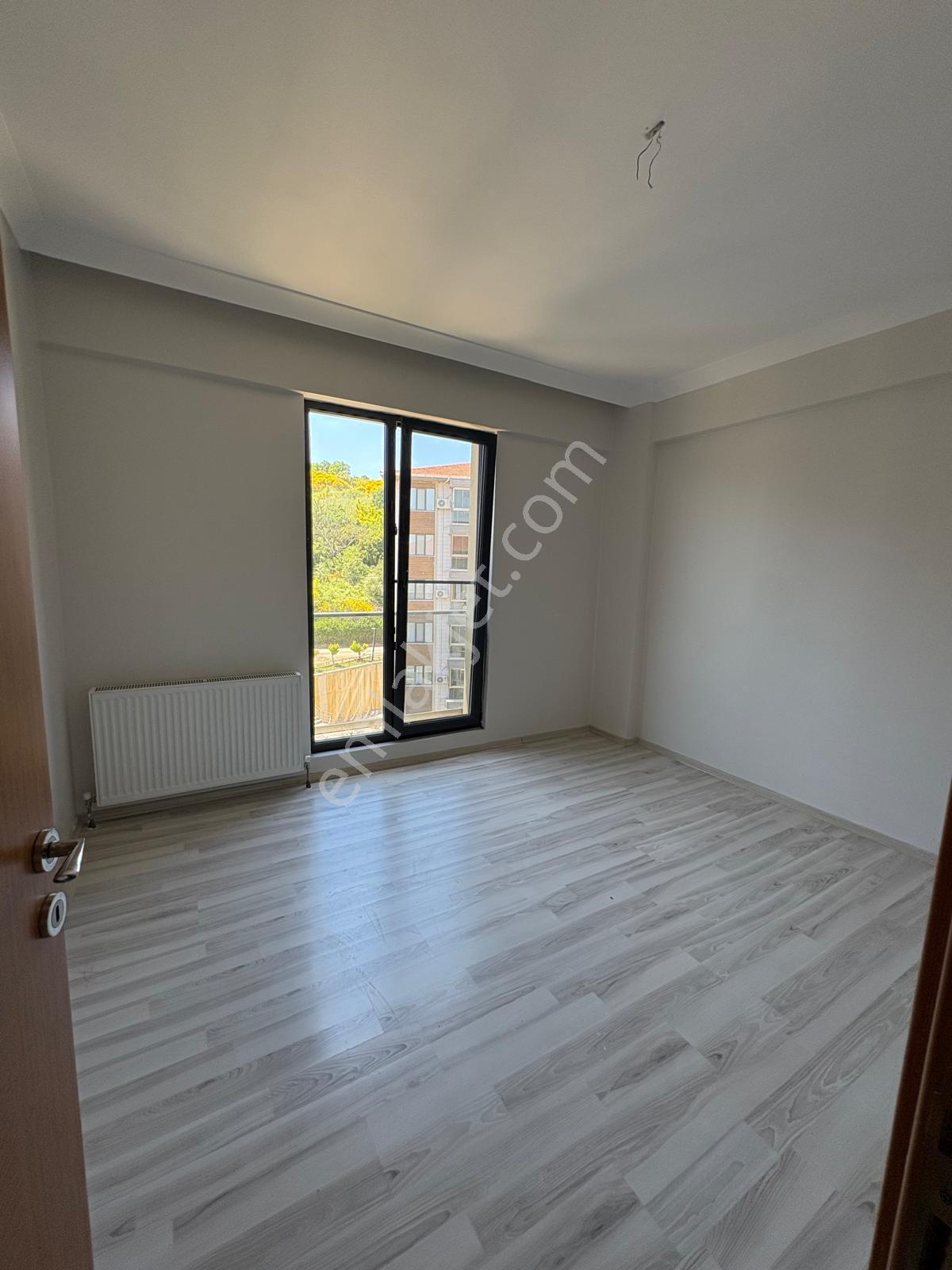 Biga Cumhuriyet Mahallesi Mina Kent Sitesi’nde Satılık Daire 3+1 - Görsel 27