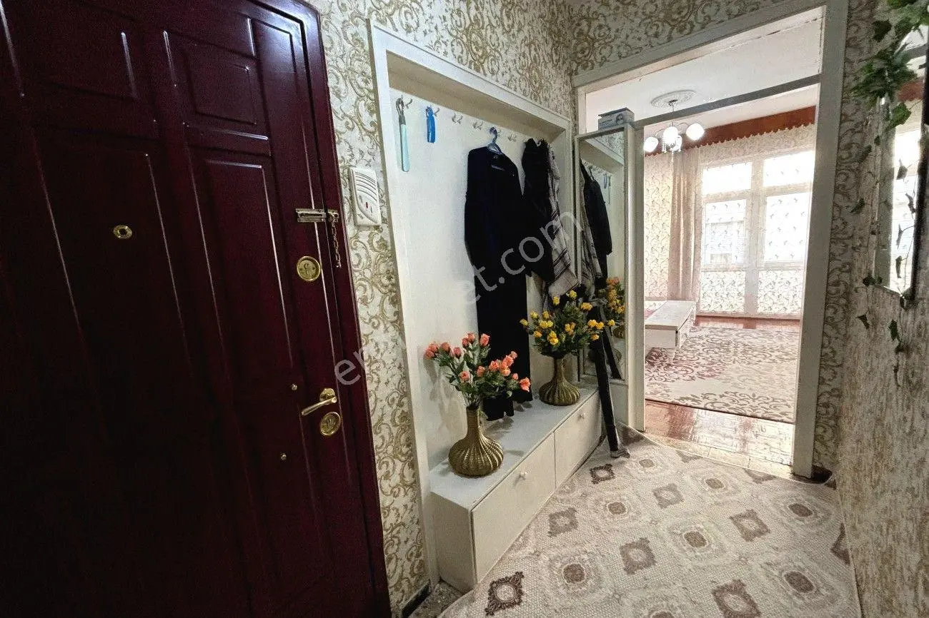 Zaferin En Gözde Yerinde Ful Yapılı Cazip 3+1 Daire - Görsel 2