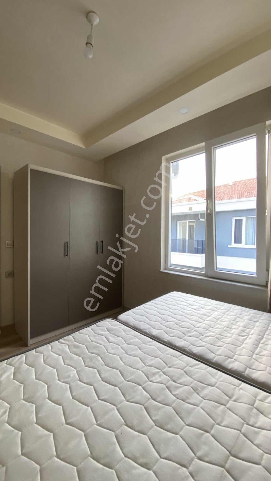 M.e.b Akademisi Ve Üniversite'ye Yakın Eşyalı Kiralık 1+1 Daire - Görsel 16