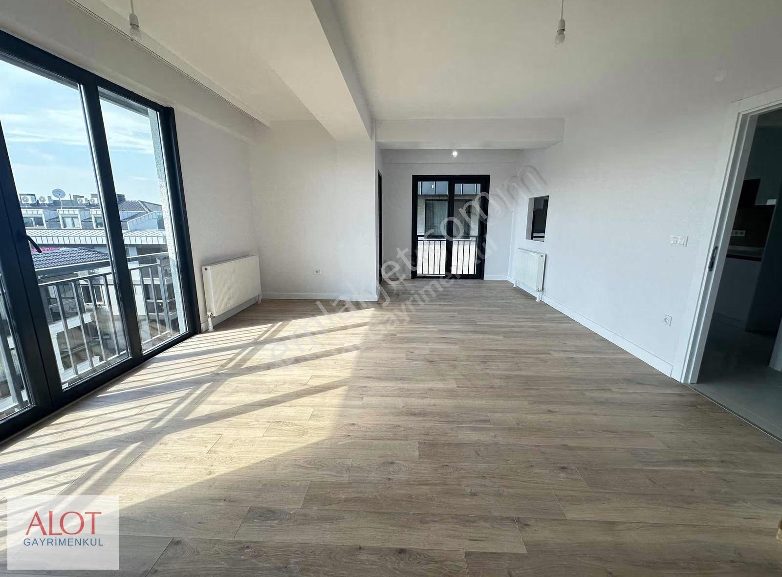 Çengelköy Dublex Deniz Manzaralı Kiralık Daire - Görsel 18