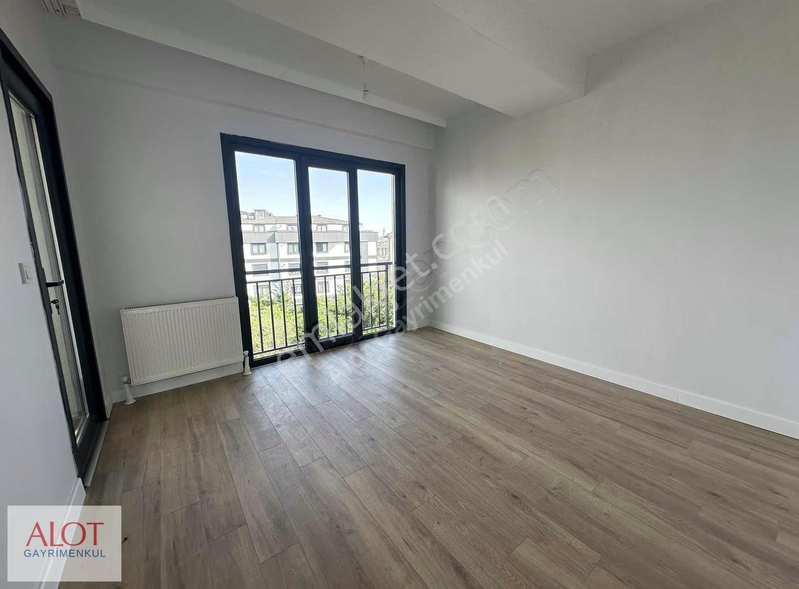 Çengelköy Dublex Deniz Manzaralı Kiralık Daire - Görsel 13