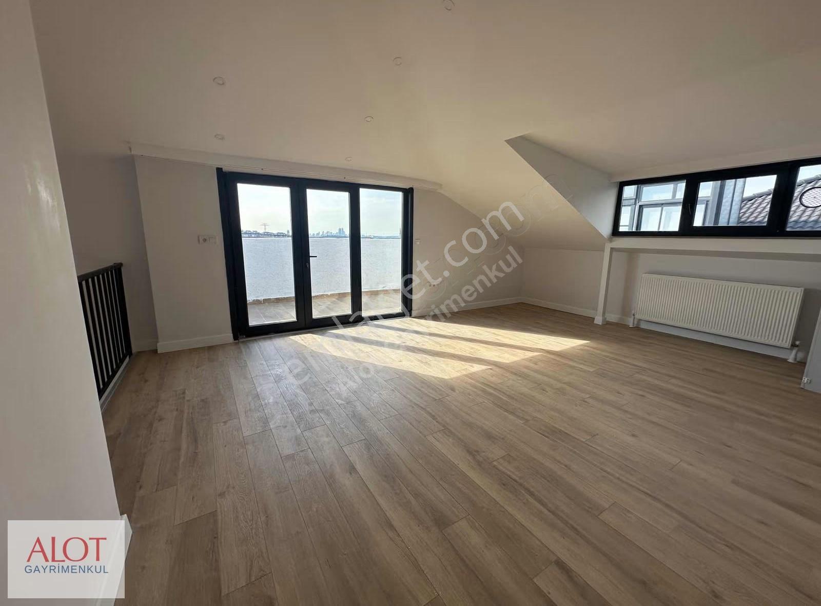 Çengelköy Dublex Deniz Manzaralı Kiralık Daire - Görsel 7