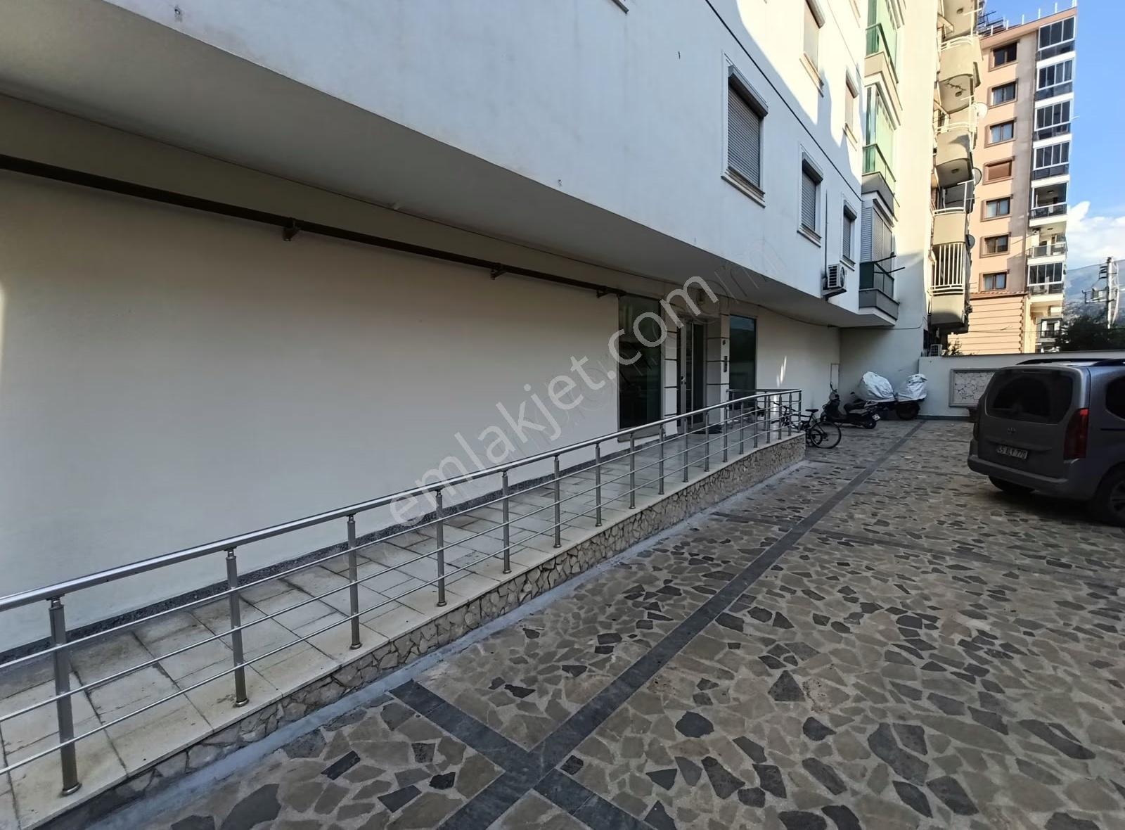 Avar Caddesinde Site İçerisinde Geniş Ve Ferah Satılık Daire - Görsel 8