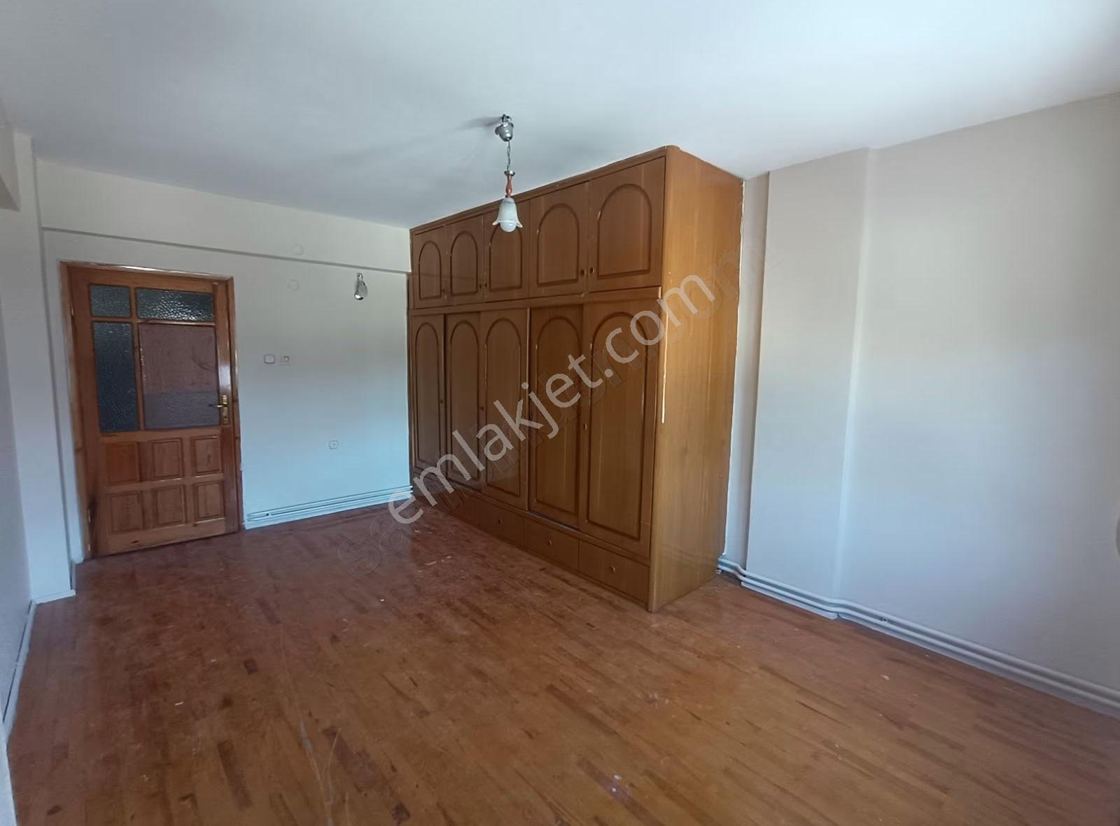Halide Edip İ.ö Okulu Karşısı 3+1 Kiralık Daire - Görsel 10