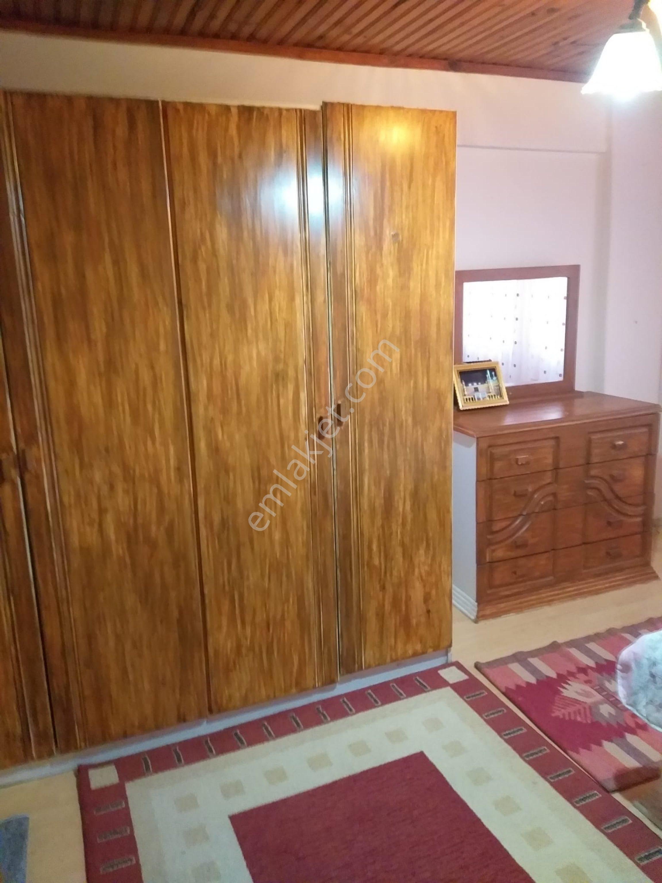 Dikkaldırımda Eşyalı Teraslı 1+1 Kiralık Daire - Görsel 5