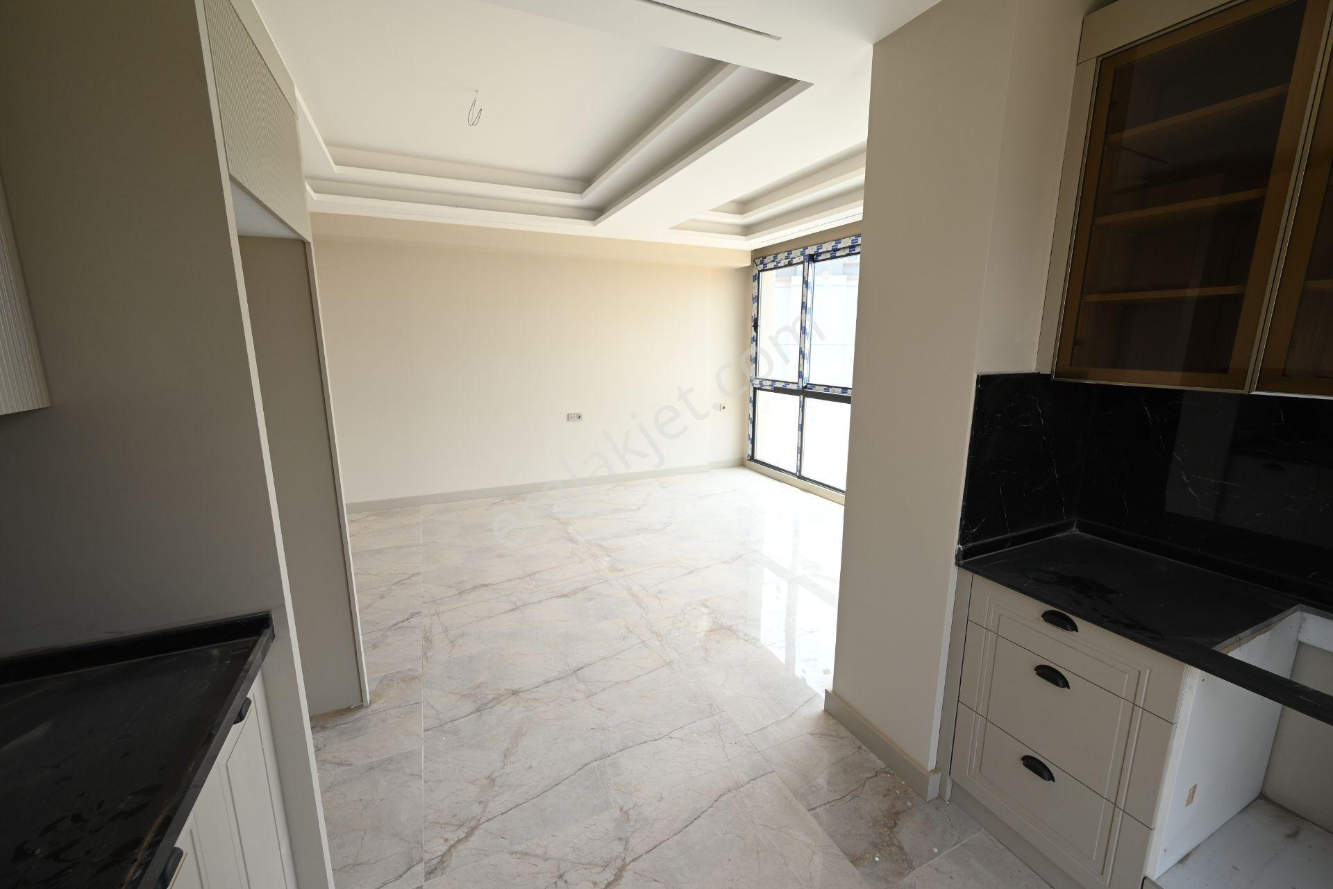 Üstünkent'ten 50. Yıl'da Sıfır Yapıda Modern Tasarımlı 3+1 Daire - Görsel 18