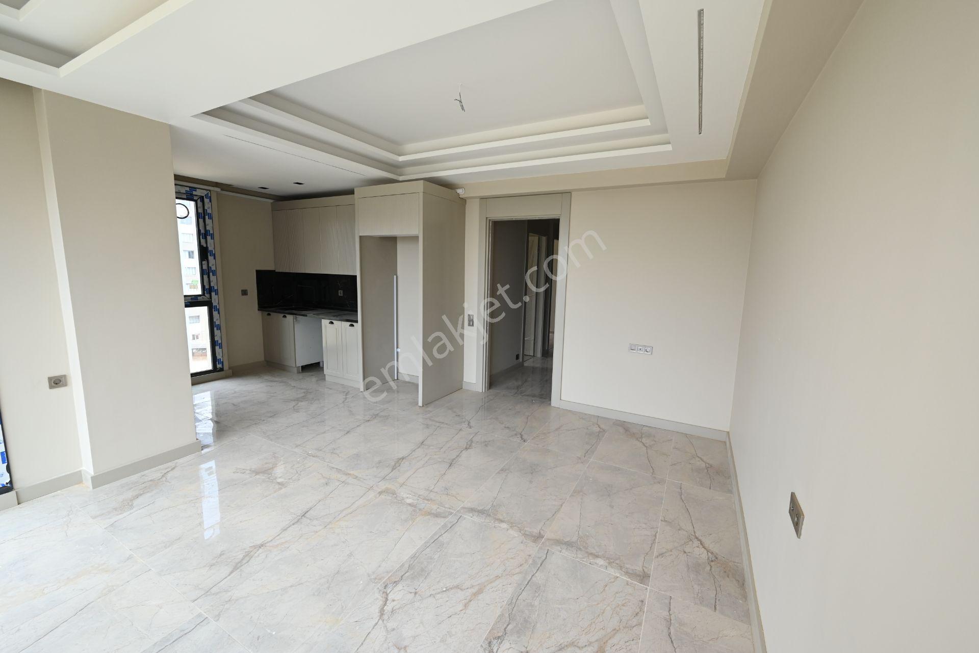 Üstünkent'ten 50. Yıl'da Sıfır Yapıda Modern Tasarımlı 3+1 Daire - Görsel 11