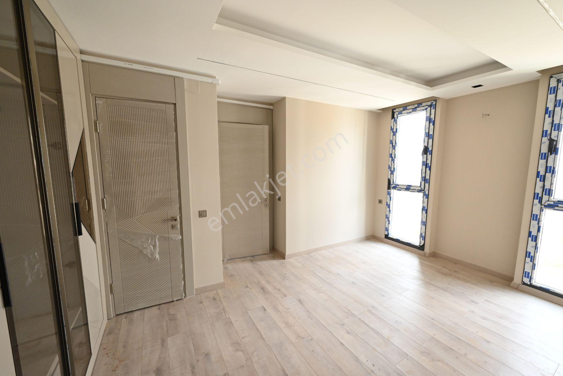 Üstünkent'ten 50. Yıl'da Sıfır Yapıda Modern Tasarımlı 3+1 Daire - Görsel 36